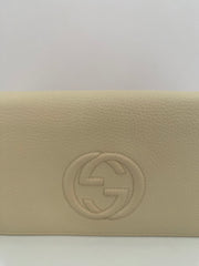 Gucci Ivory Pebbled Leather Soho Chain Wallet