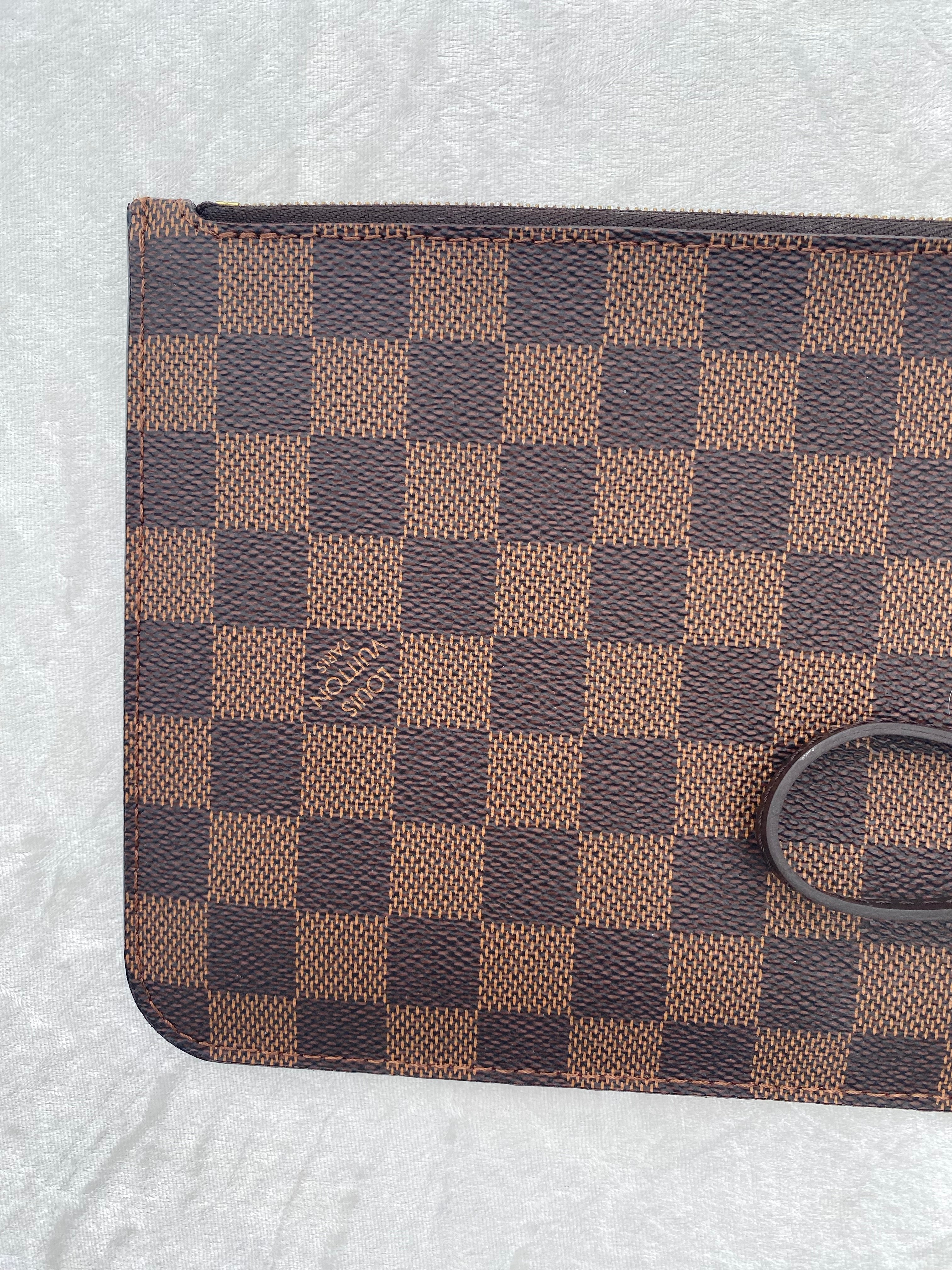 Louis Vuitton Damier Ebene Neverfull Pouch