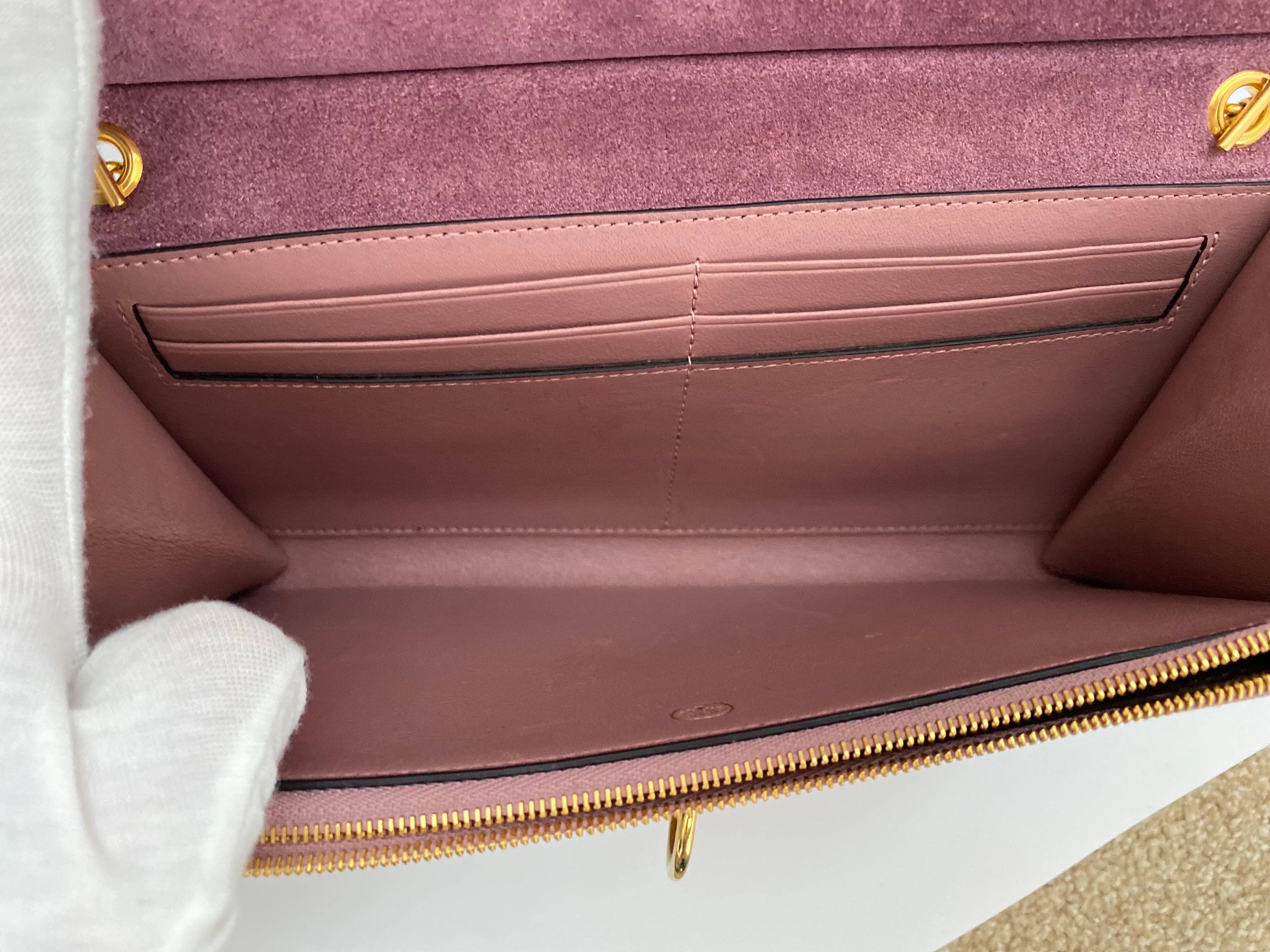 Mulberry Pink Amberly Pouch In Micro Classic Grain Leather