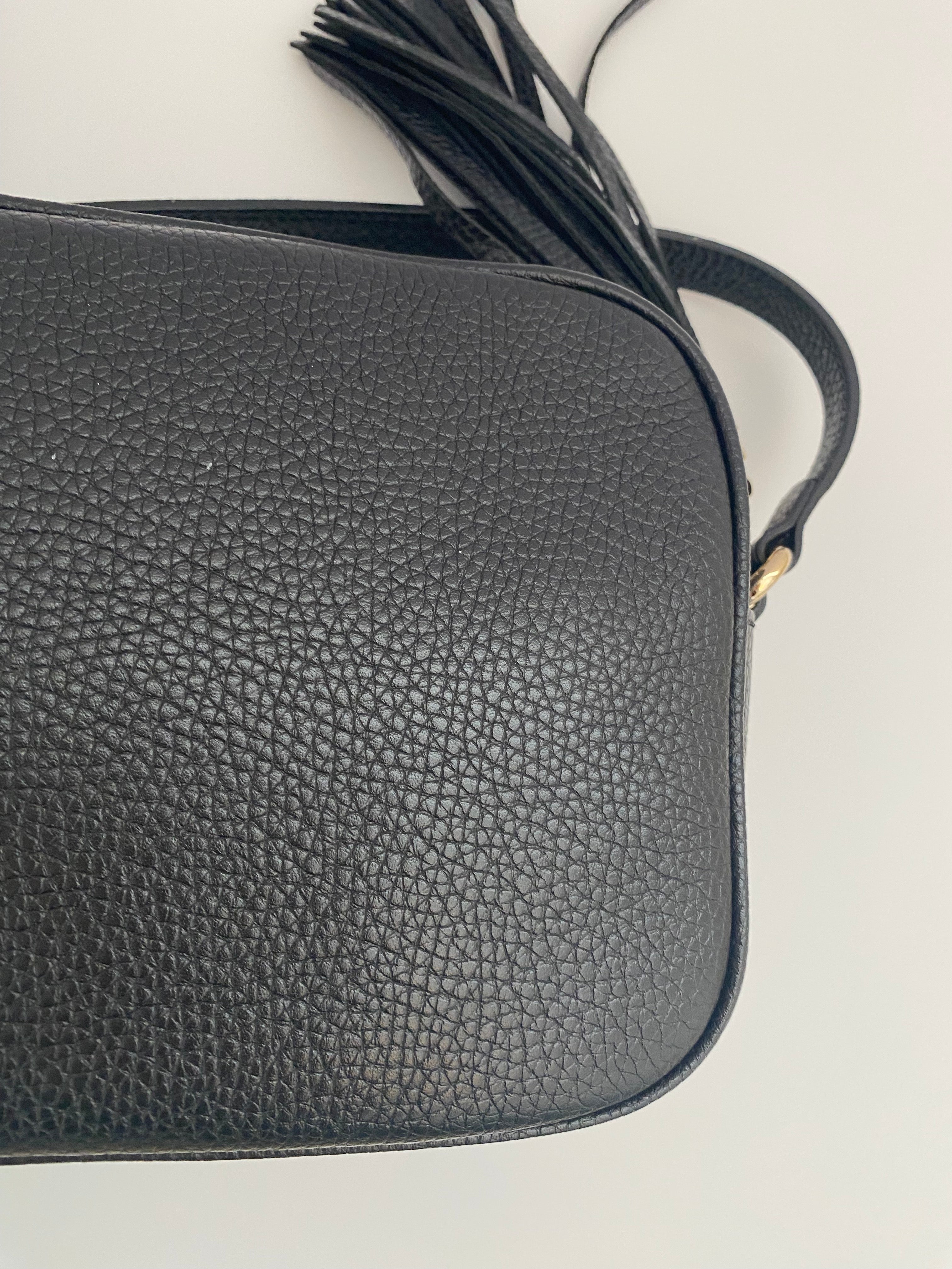 Gucci Soho Disco In Black Pebbled Leather