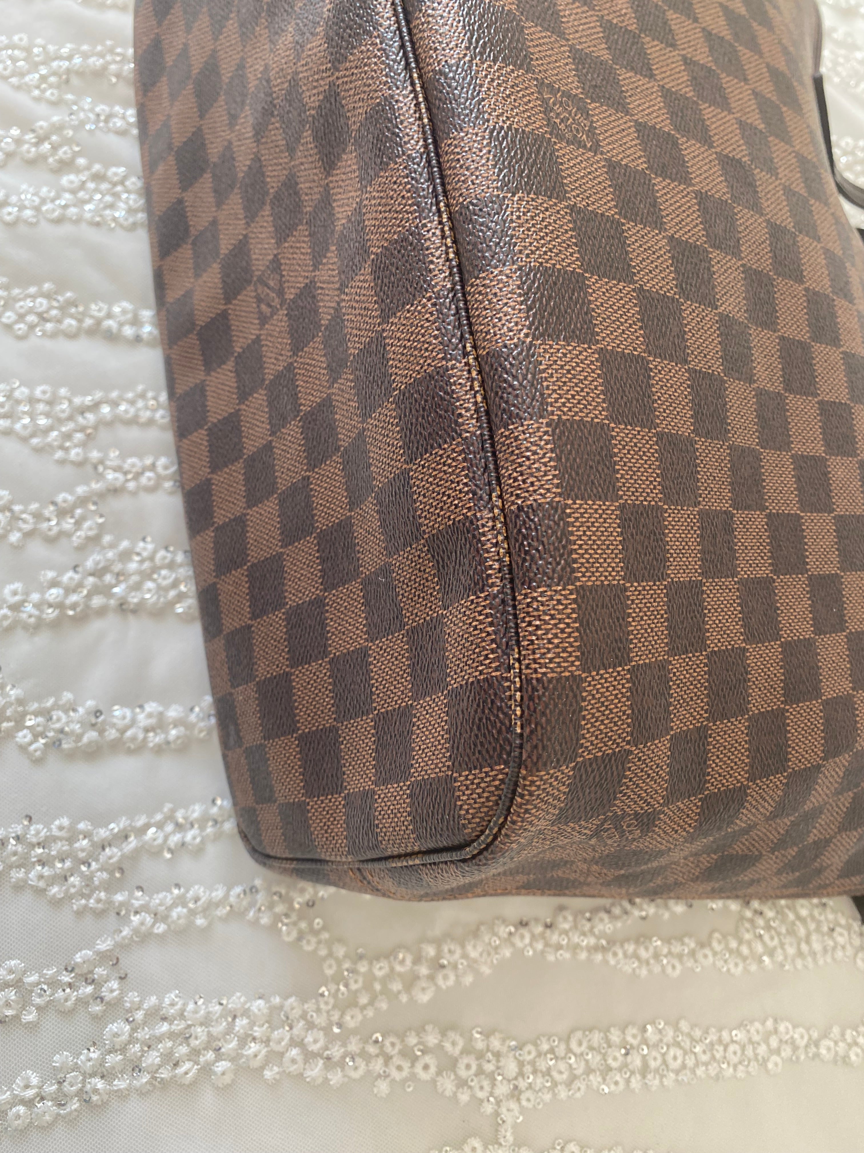 Louis Vuitton Damier Ebene Canvas Neverfull MM  (RRP £1410)