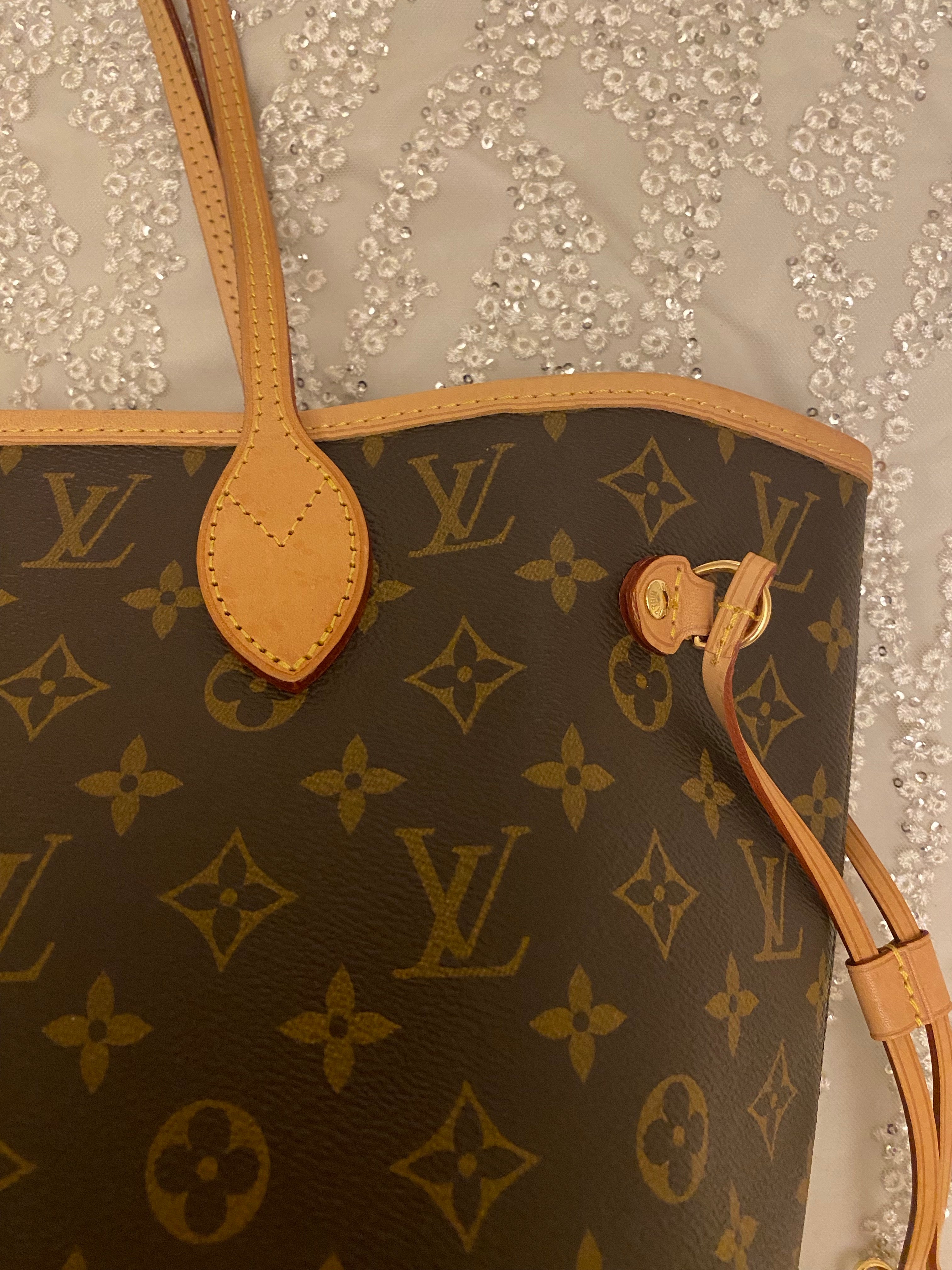 Louis Vuitton Monogram Neverfull MM With Pouch