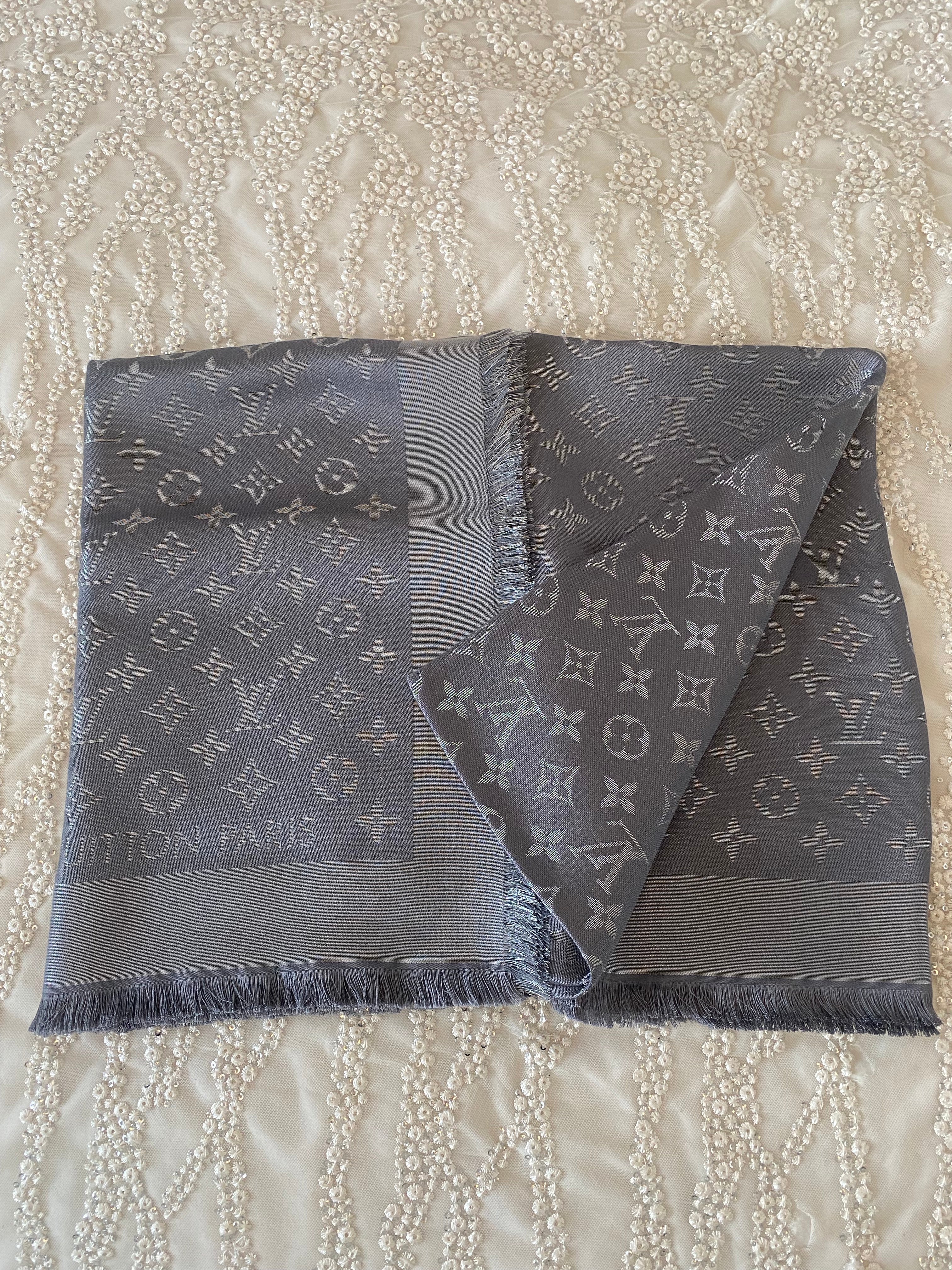 Louis Vuitton Monogram Shine Shawl