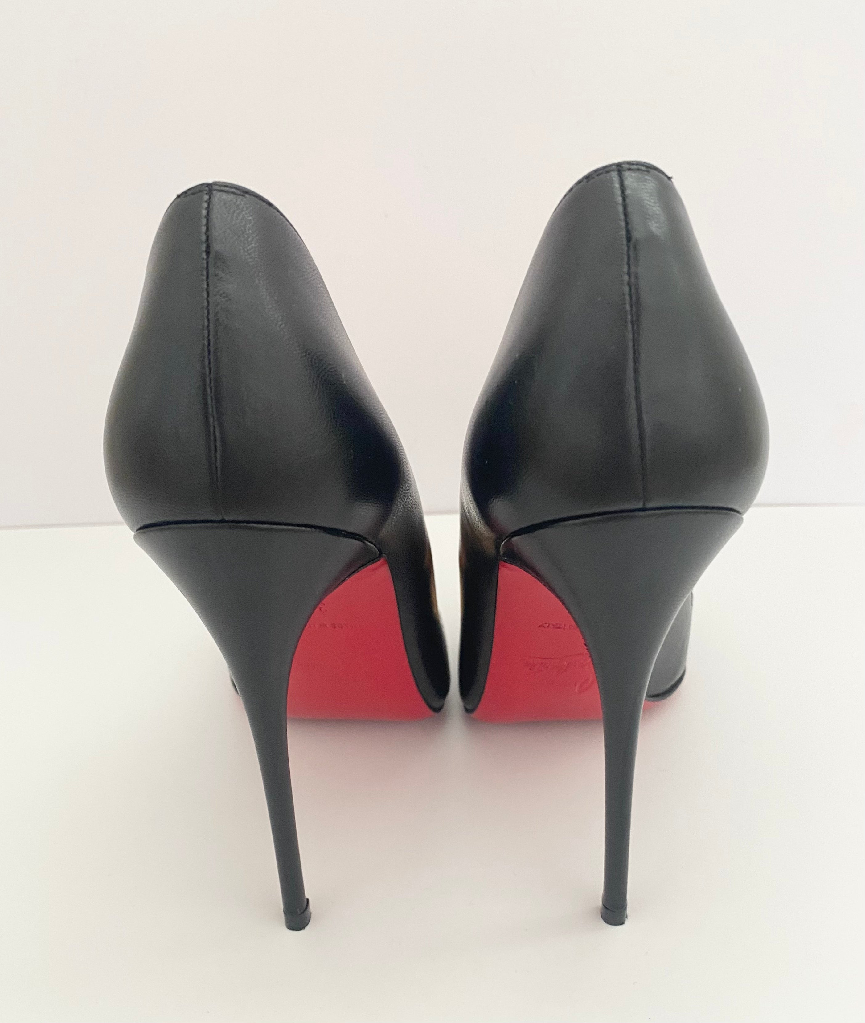 Christian Louboutin So Kate Patent -Leather Heels (RRP £645)