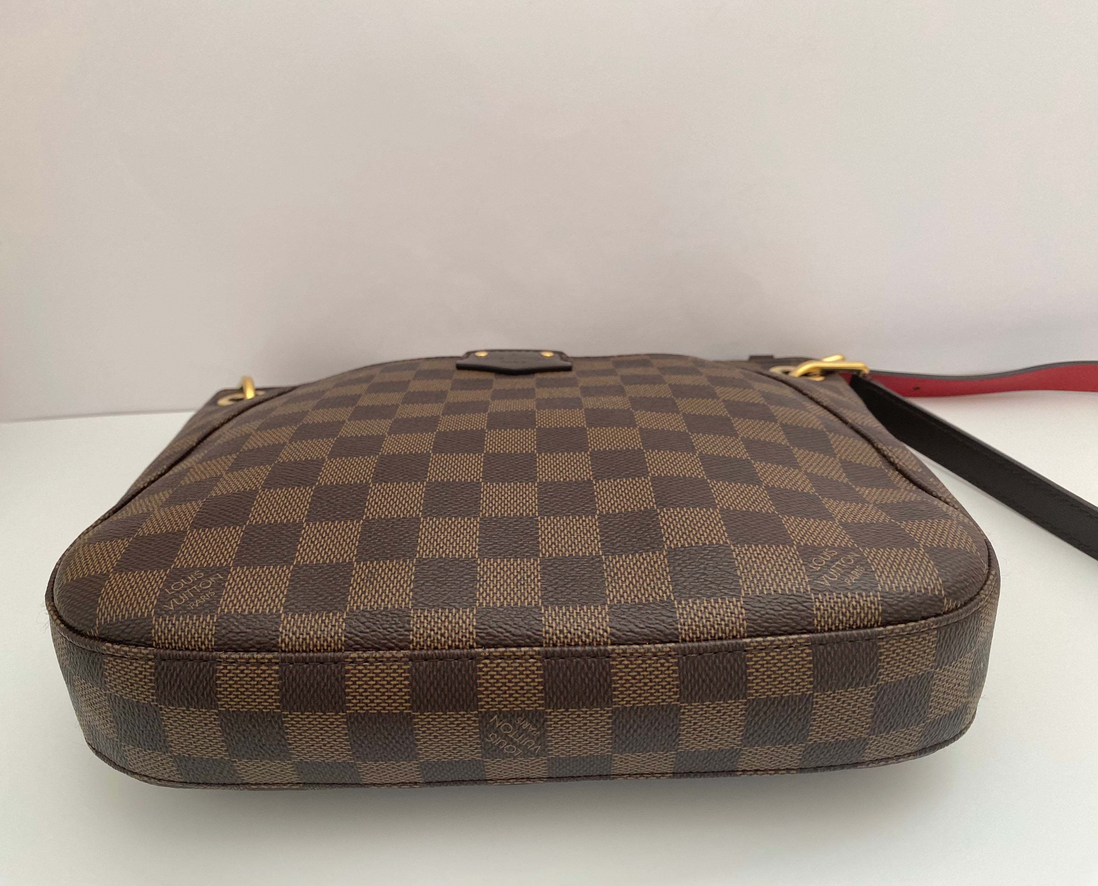 Louis Vuitton South Bank Besace