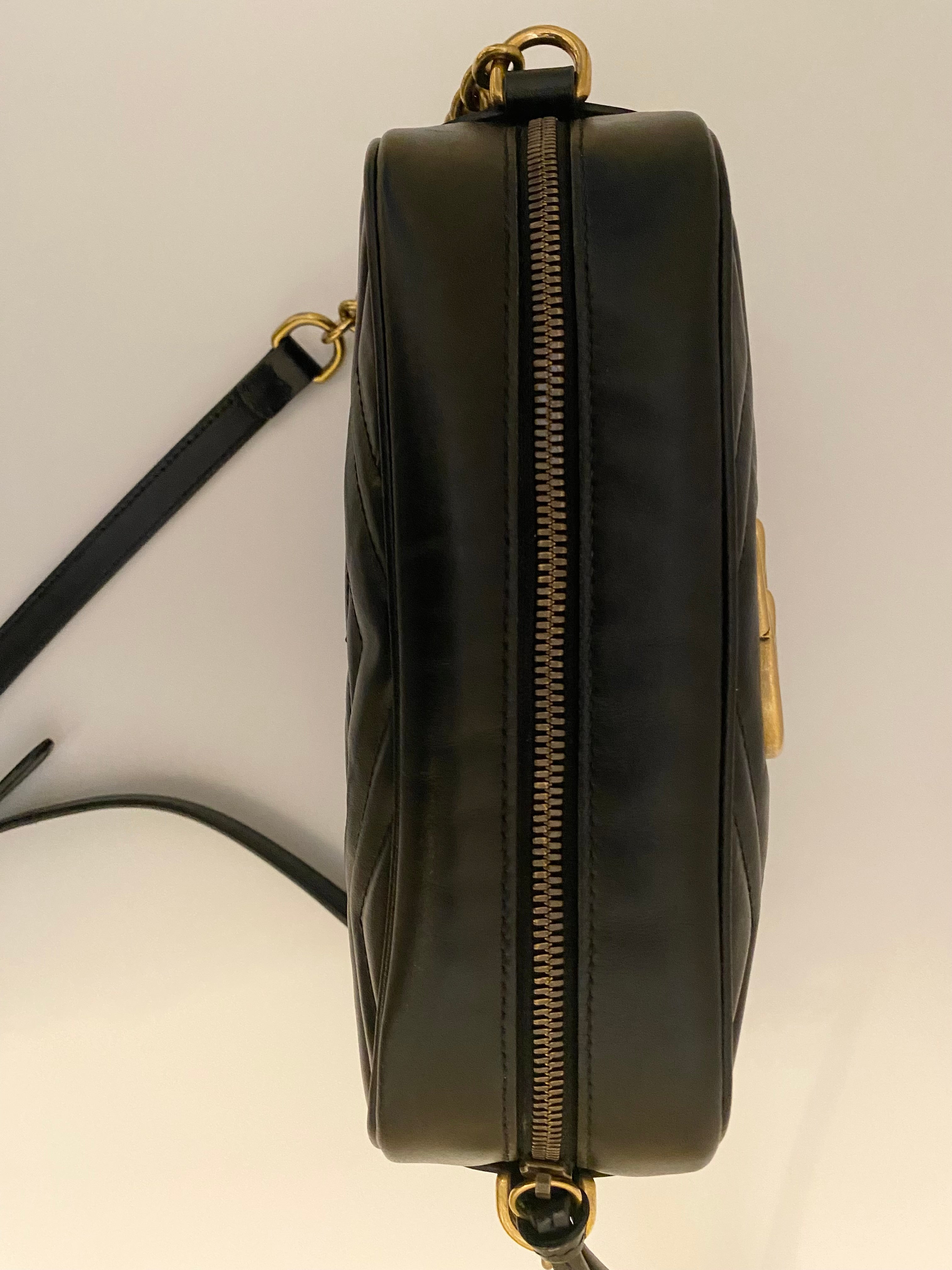 Gucci Black Marmont Small Handbag  (RRP £1340)