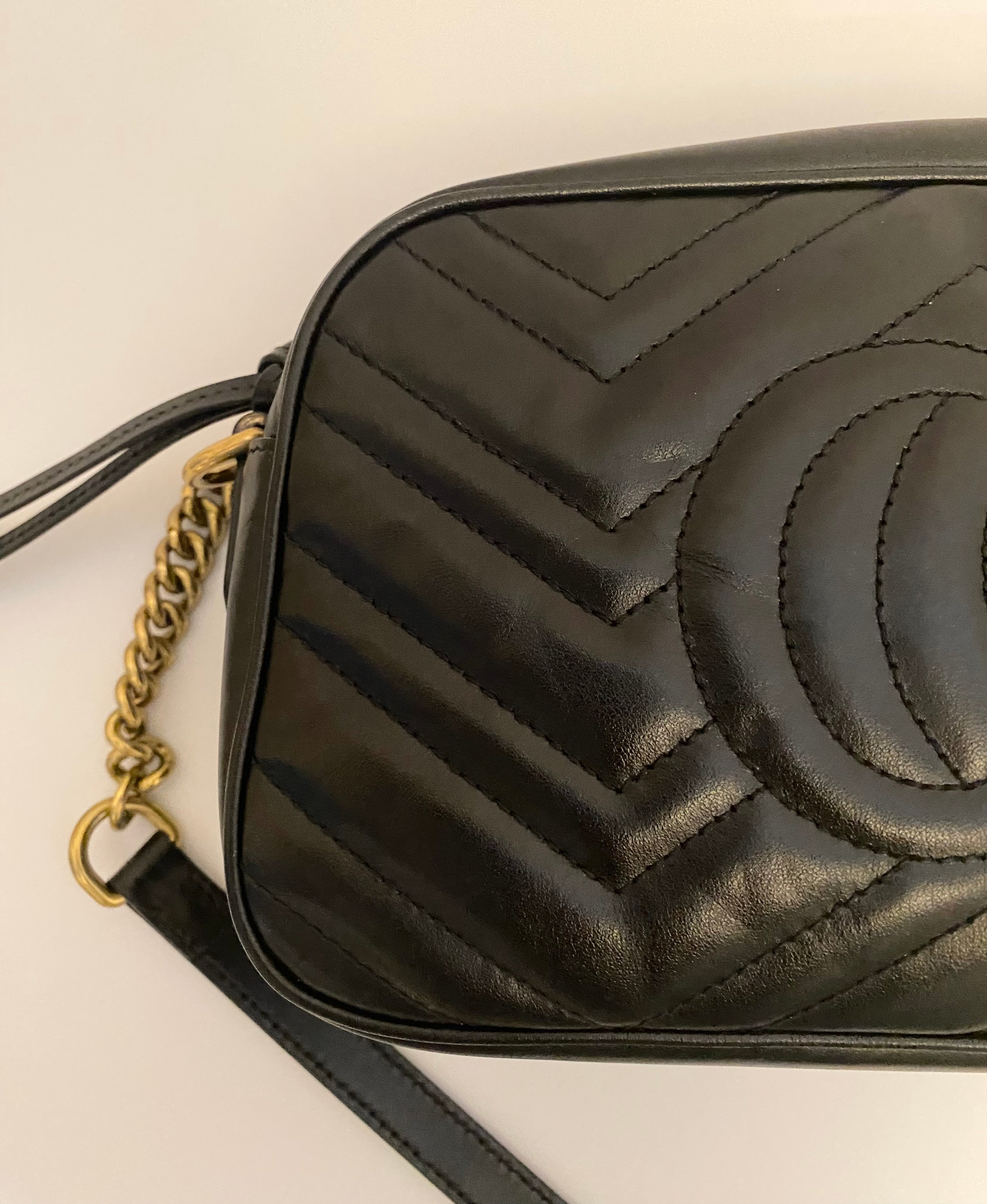 Gucci Black Marmont Small Handbag  (RRP £1340)