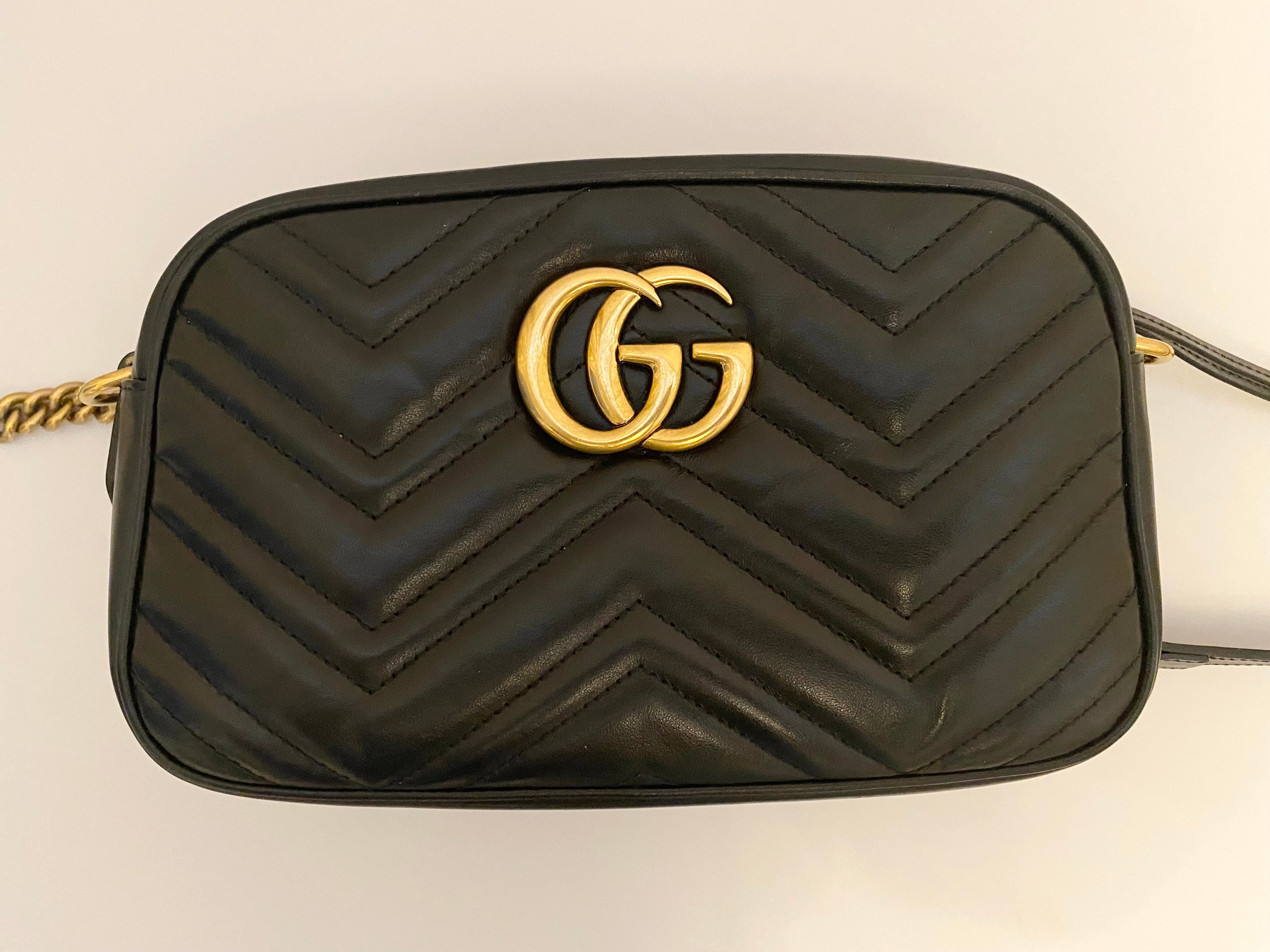 Gucci Black Marmont Small Handbag  (RRP £1340)