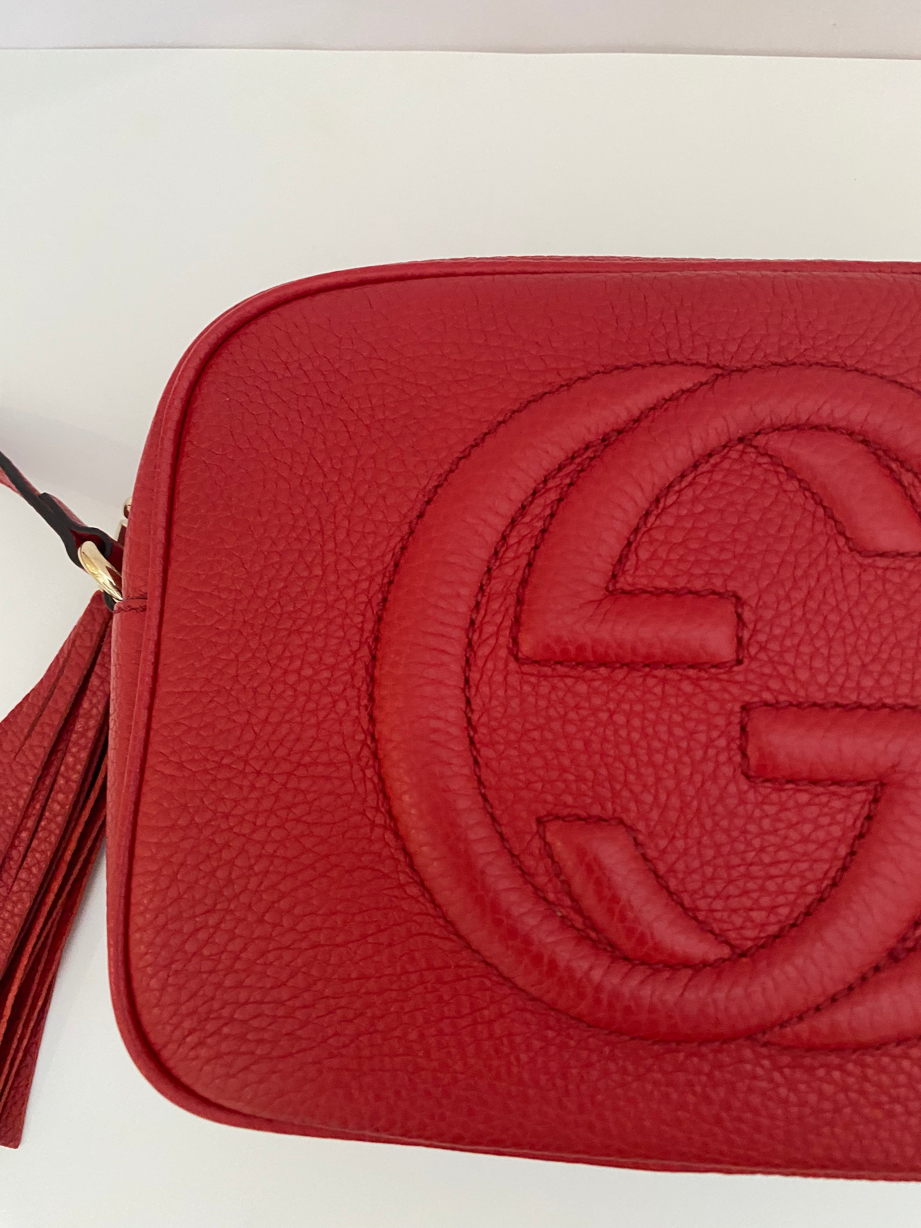 Gucci Soho Disco In Red Pebbled Leather