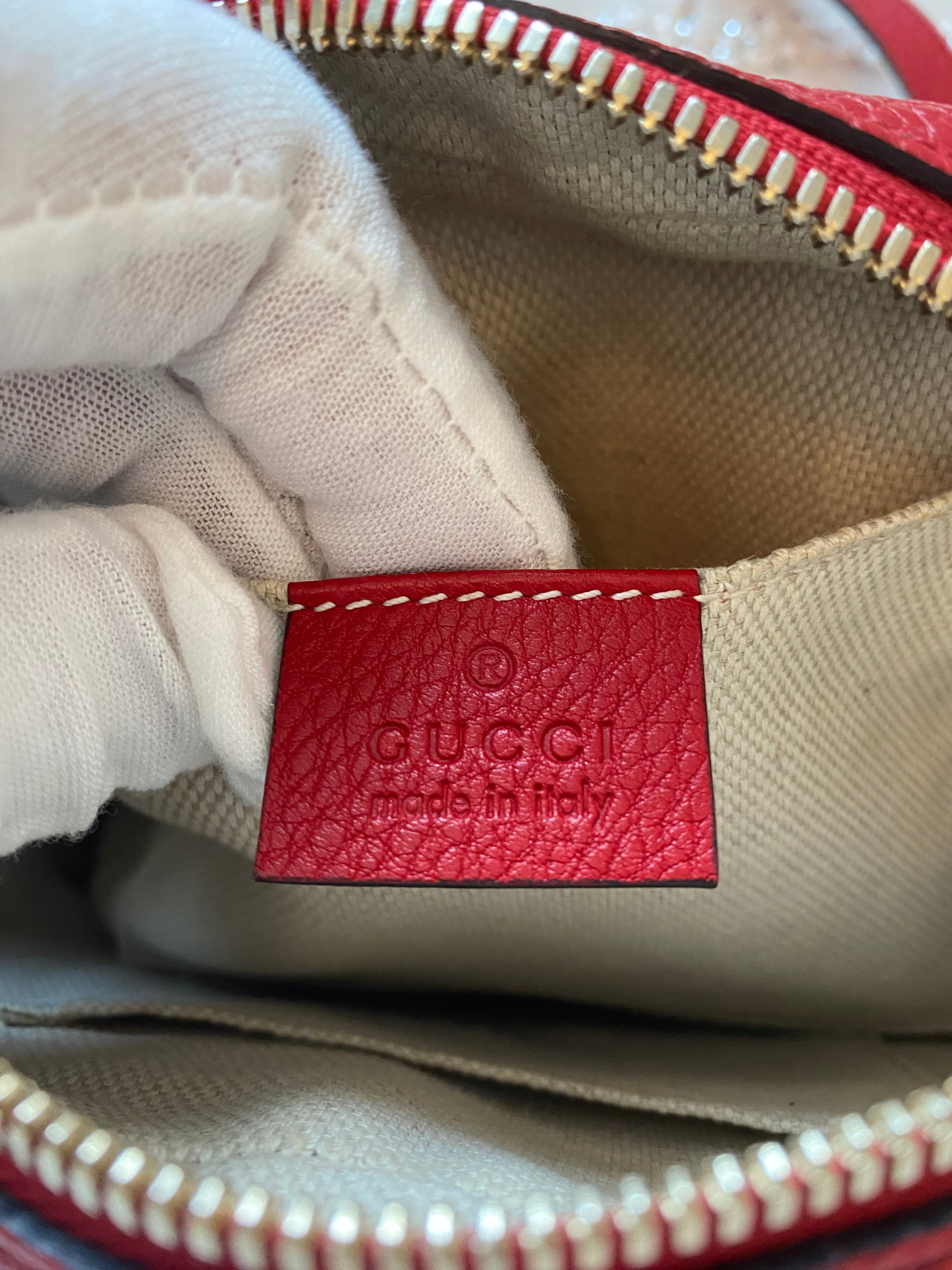 Gucci Soho Disco In Red Pebbled Leather