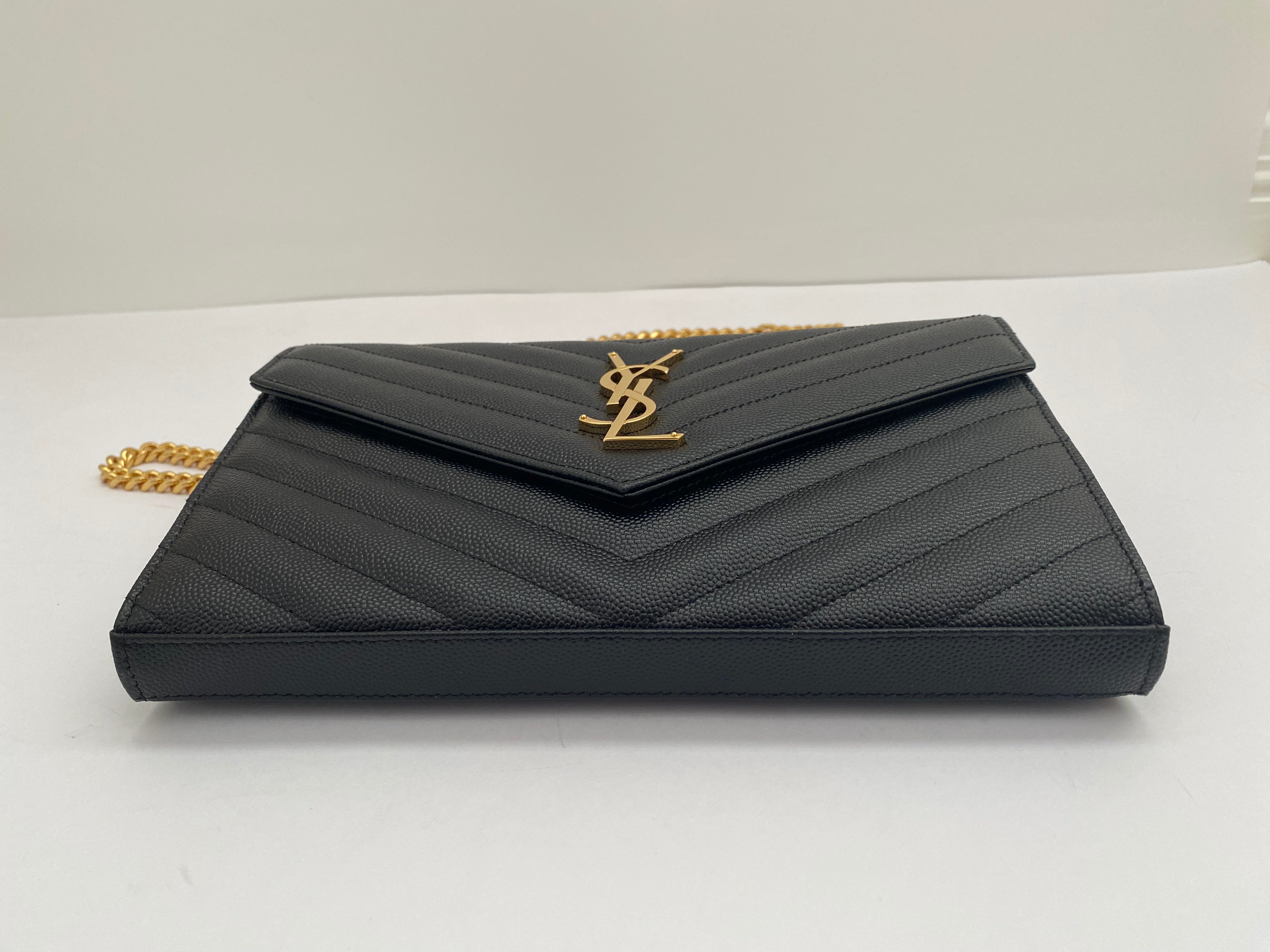 Saint Laurent Classic Large Envelope Chain Wallet With Gold Hardware (RRP £1185)