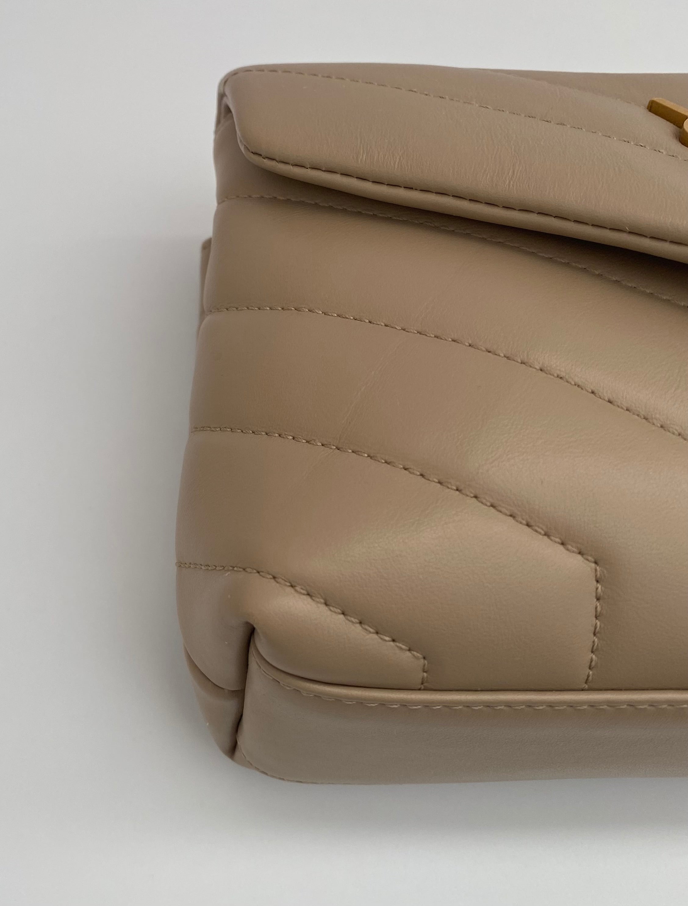 Saint Laurent Beige Toy LouLou With Gold Hardware ( RRP £1350 )