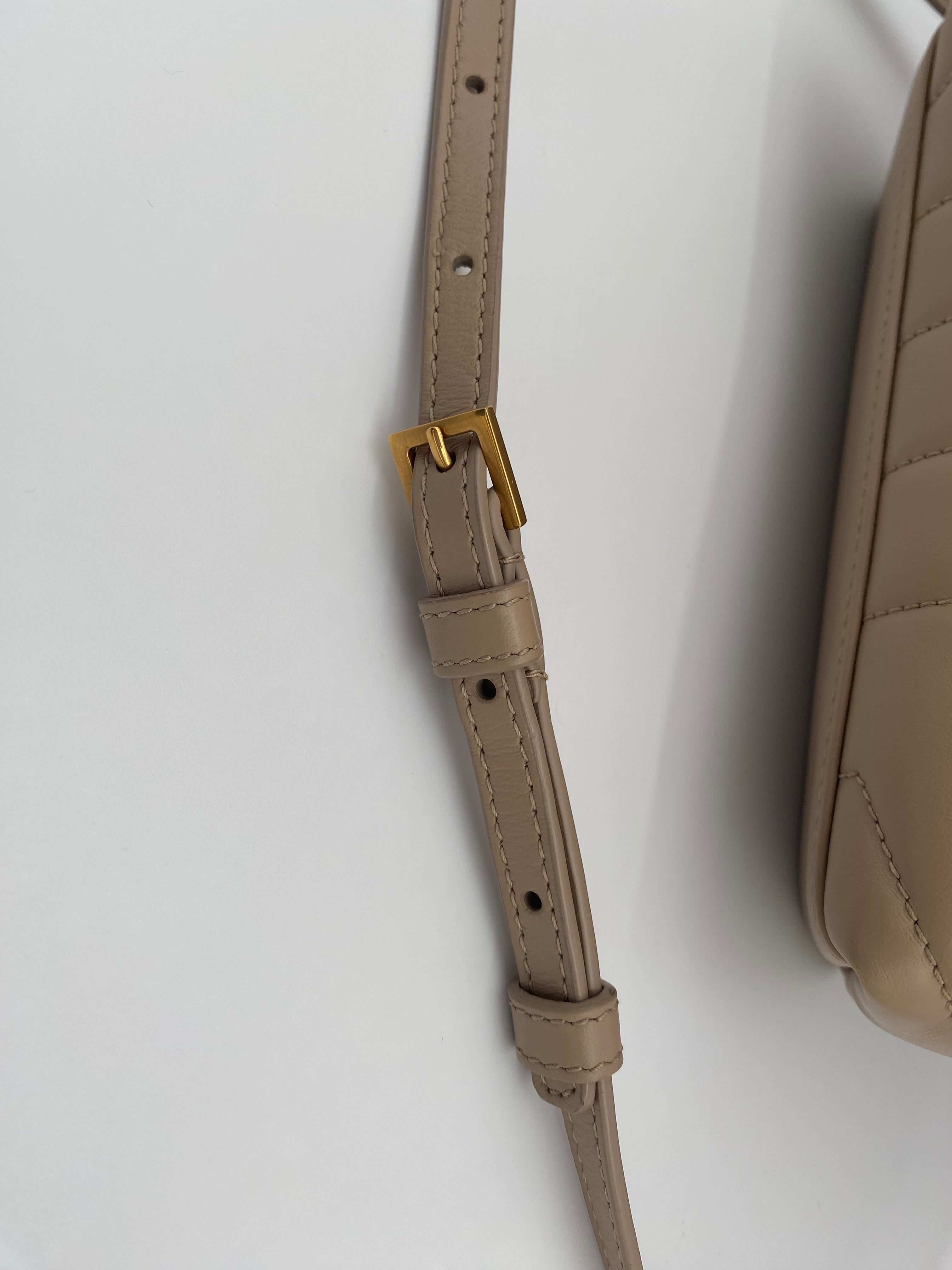 Saint Laurent Beige Toy LouLou With Gold Hardware ( RRP £1350 )