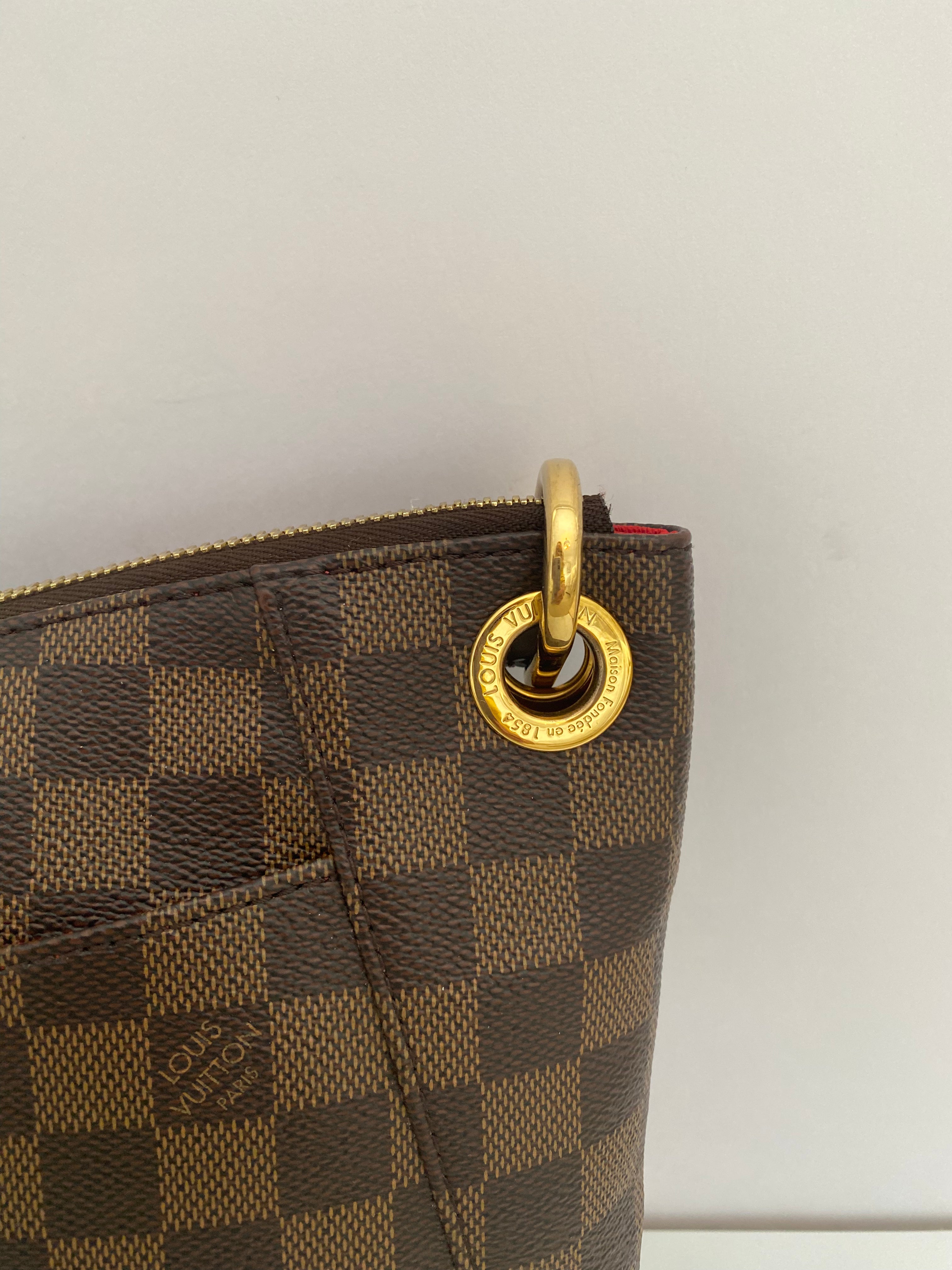 Louis Vuitton South Bank Besace