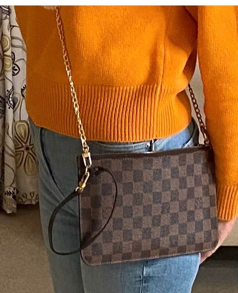 Louis Vuitton Neverfull Pouch In Damier Azur