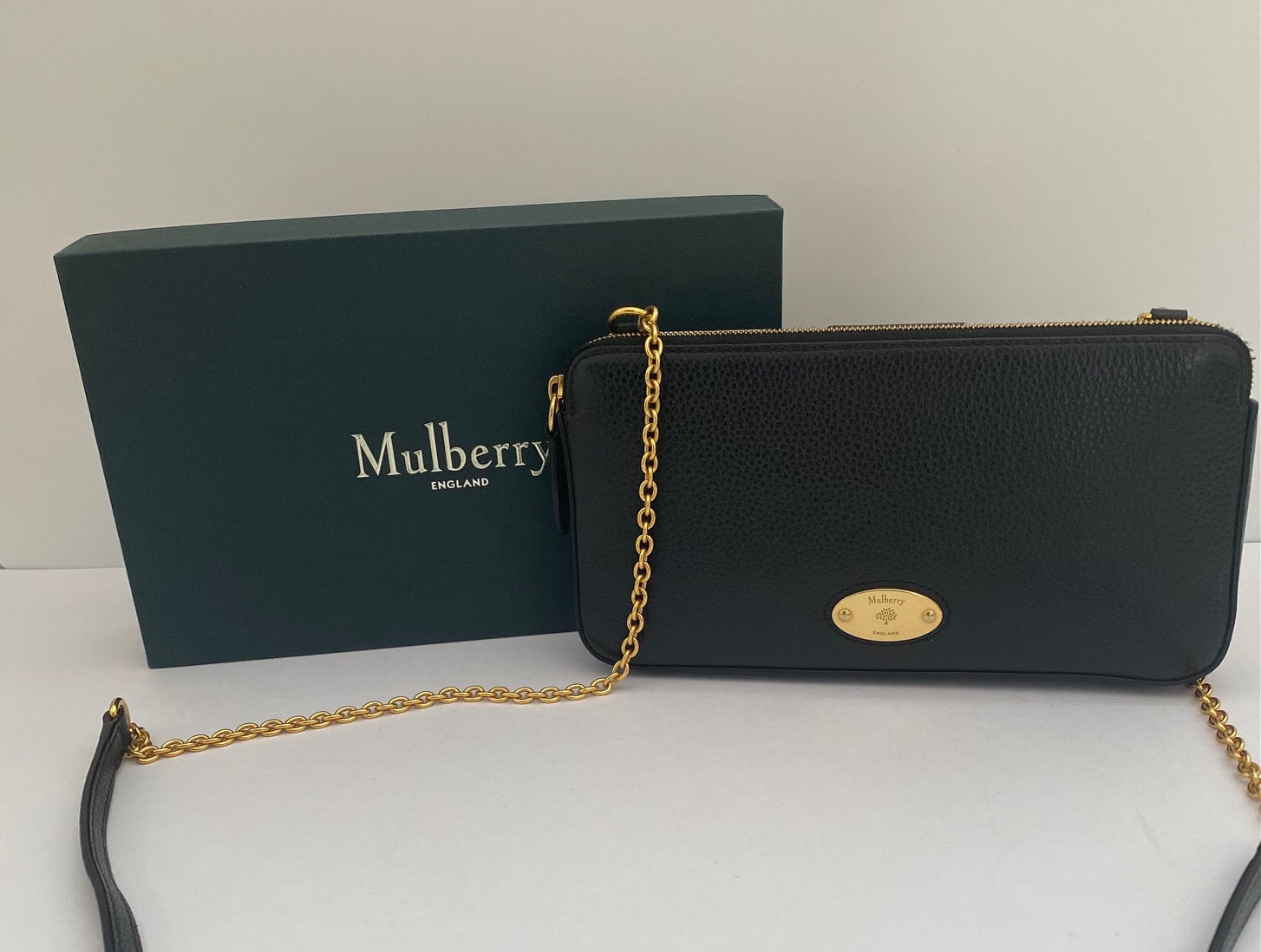 Mulberry Wallet On A Chain In Black Classic Grain Leather