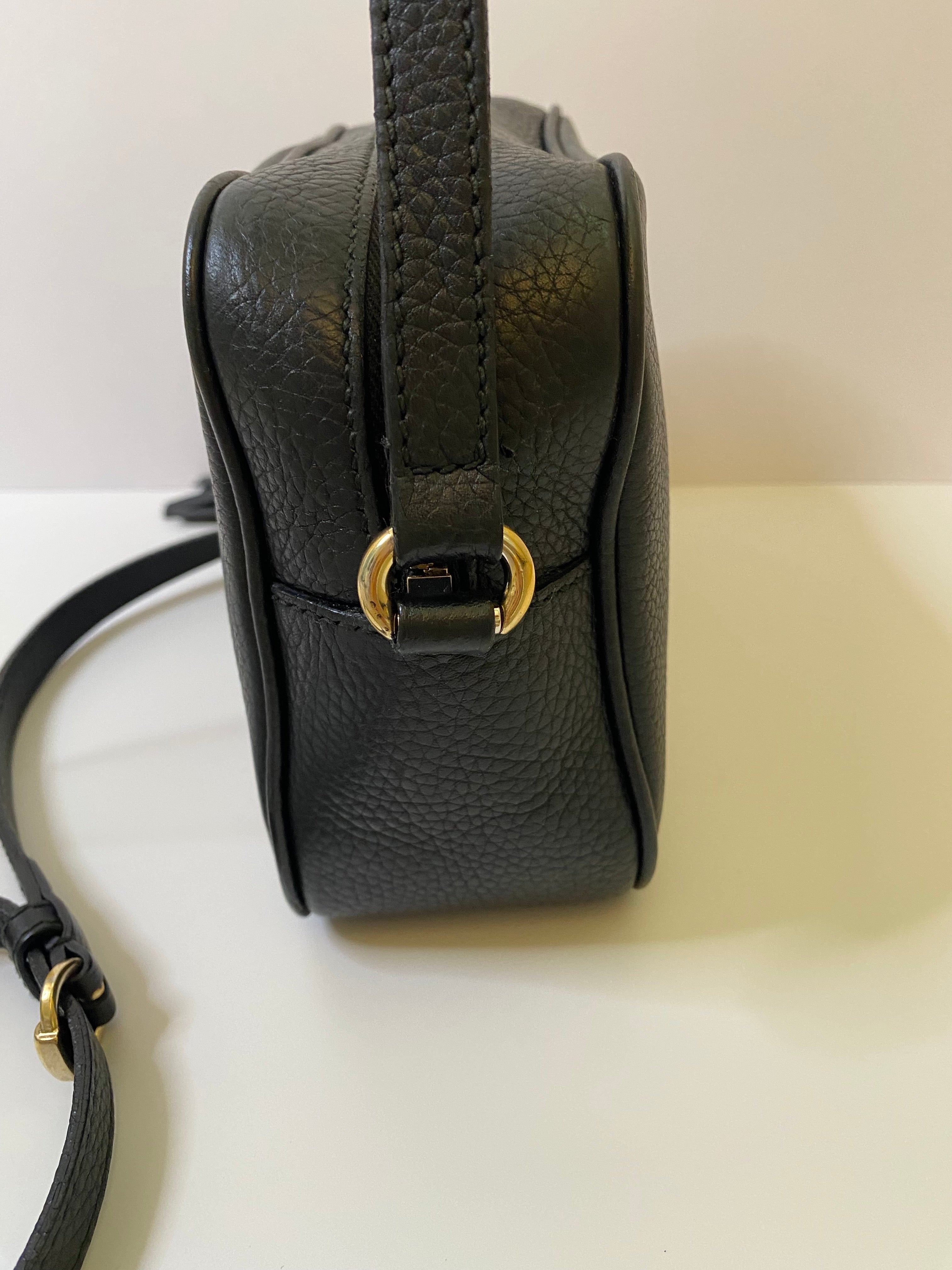 Gucci Soho Disco In Black Pebbled Leather