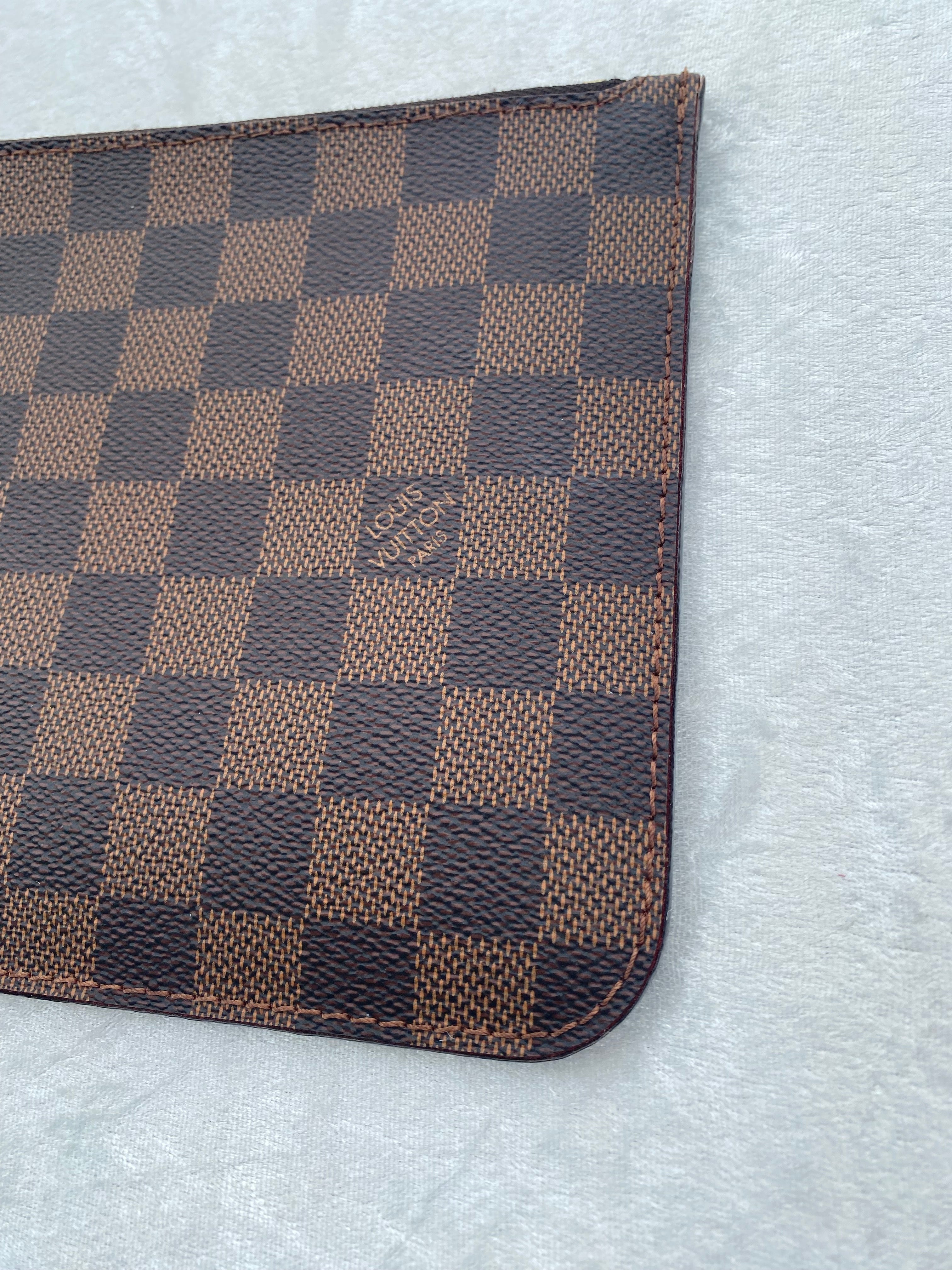 Louis Vuitton Damier Ebene Neverfull Pouch