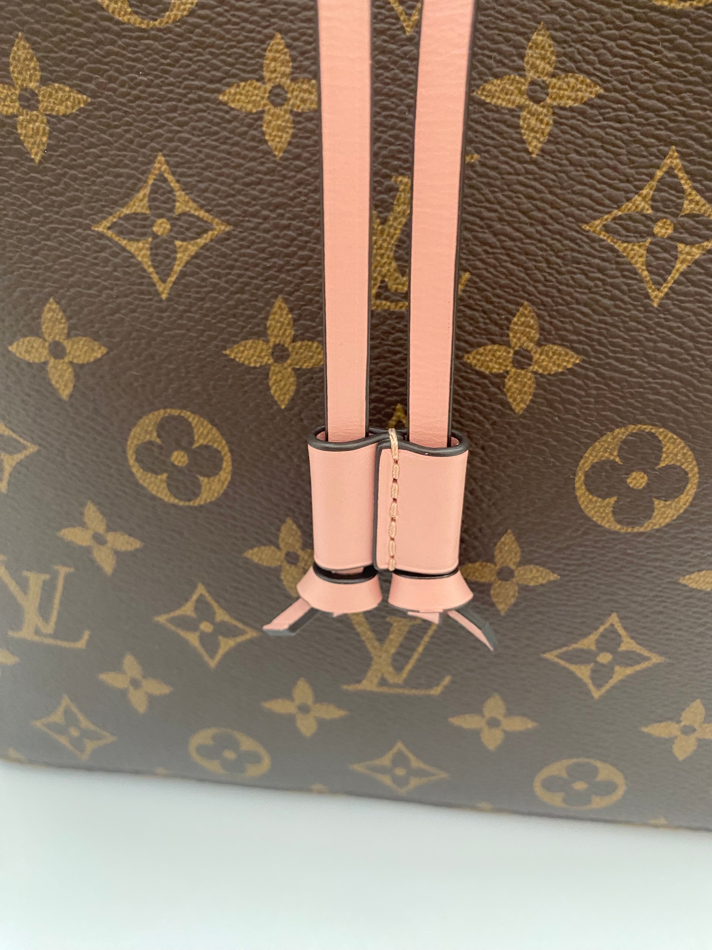 Louis Vuitton NeoNoe In Monogram Canvas (RRP £1610)