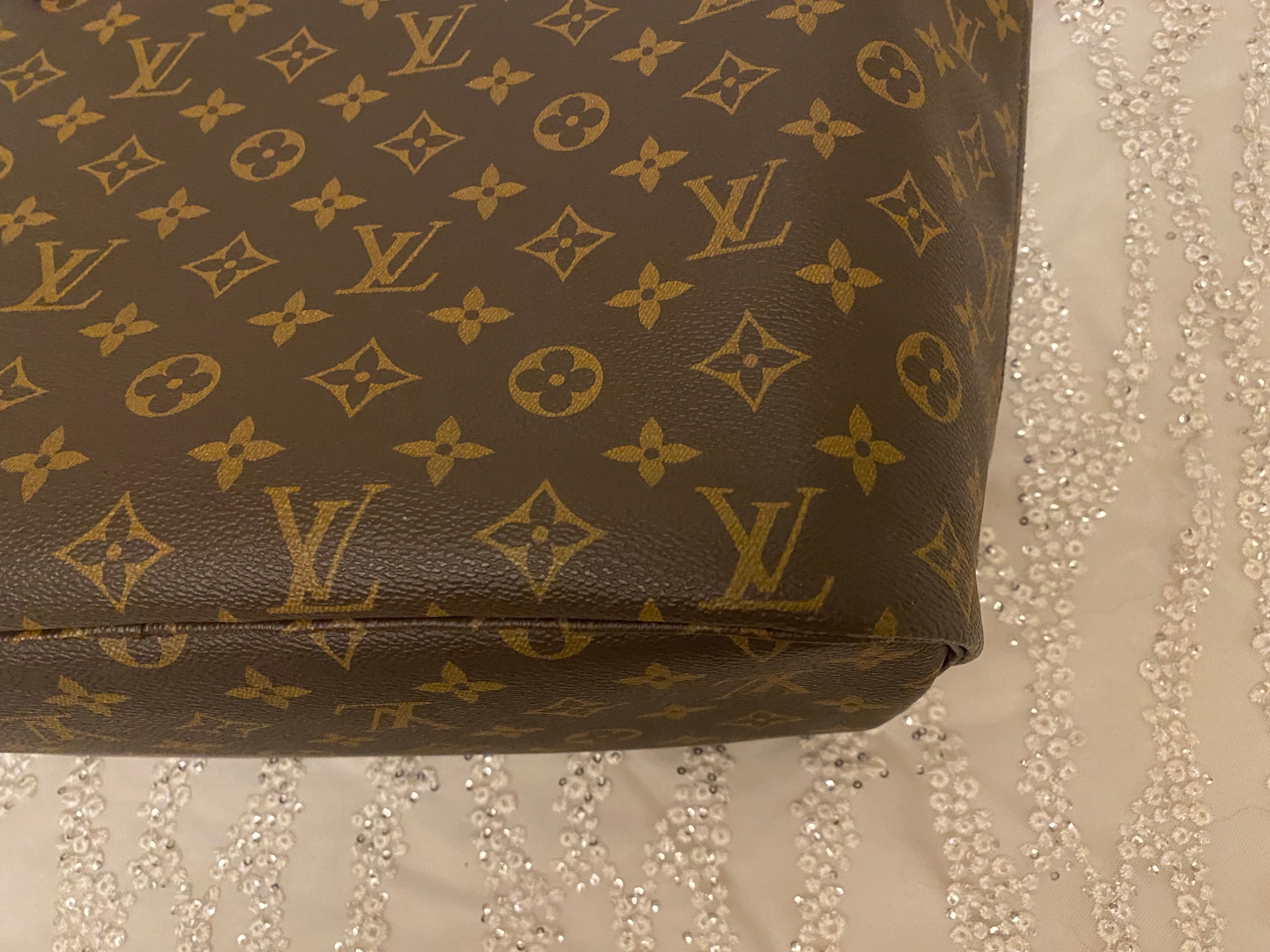 Louis Vuitton Monogram Neverfull MM With Pouch