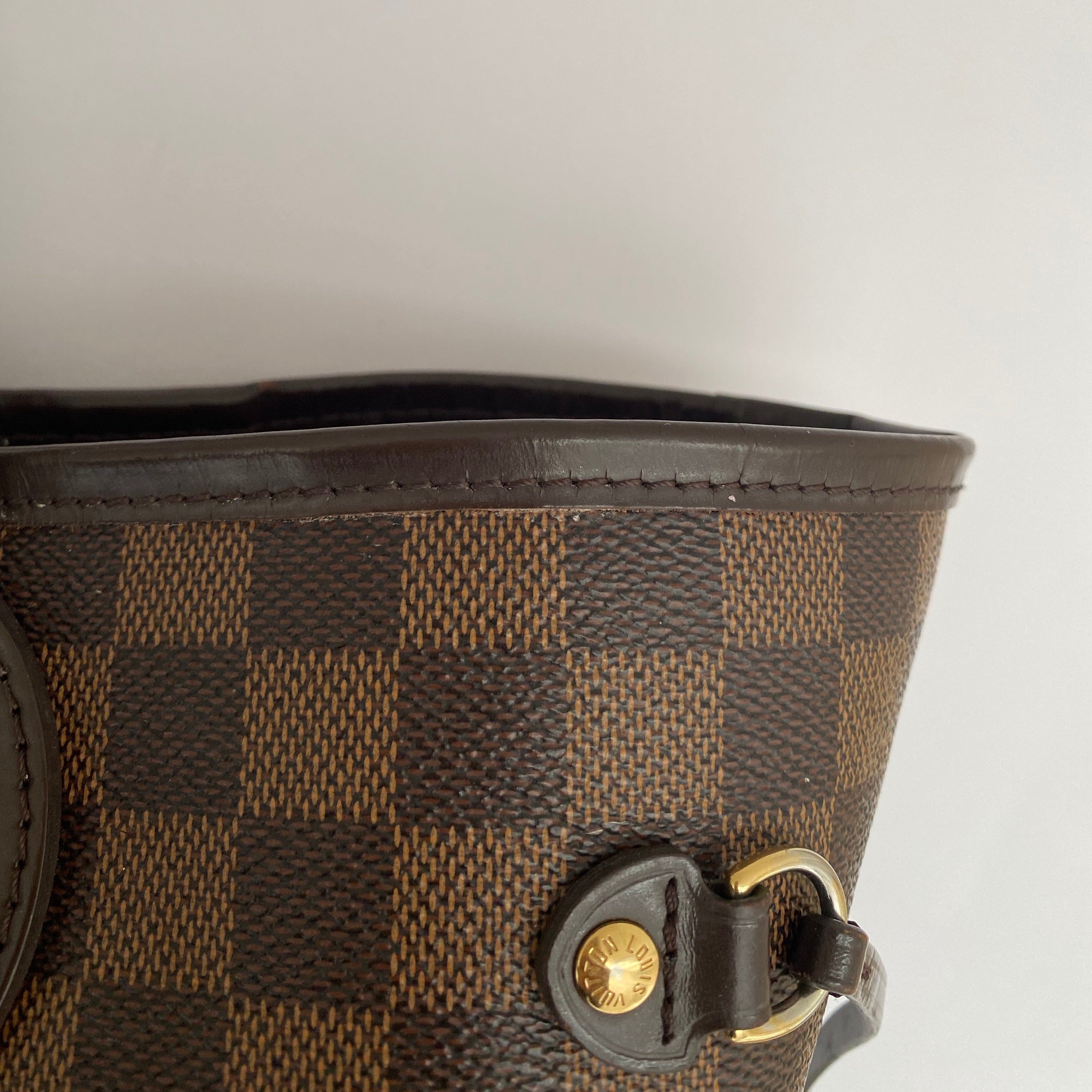 Louis Vuitton Damier Ebene Neverfull MM