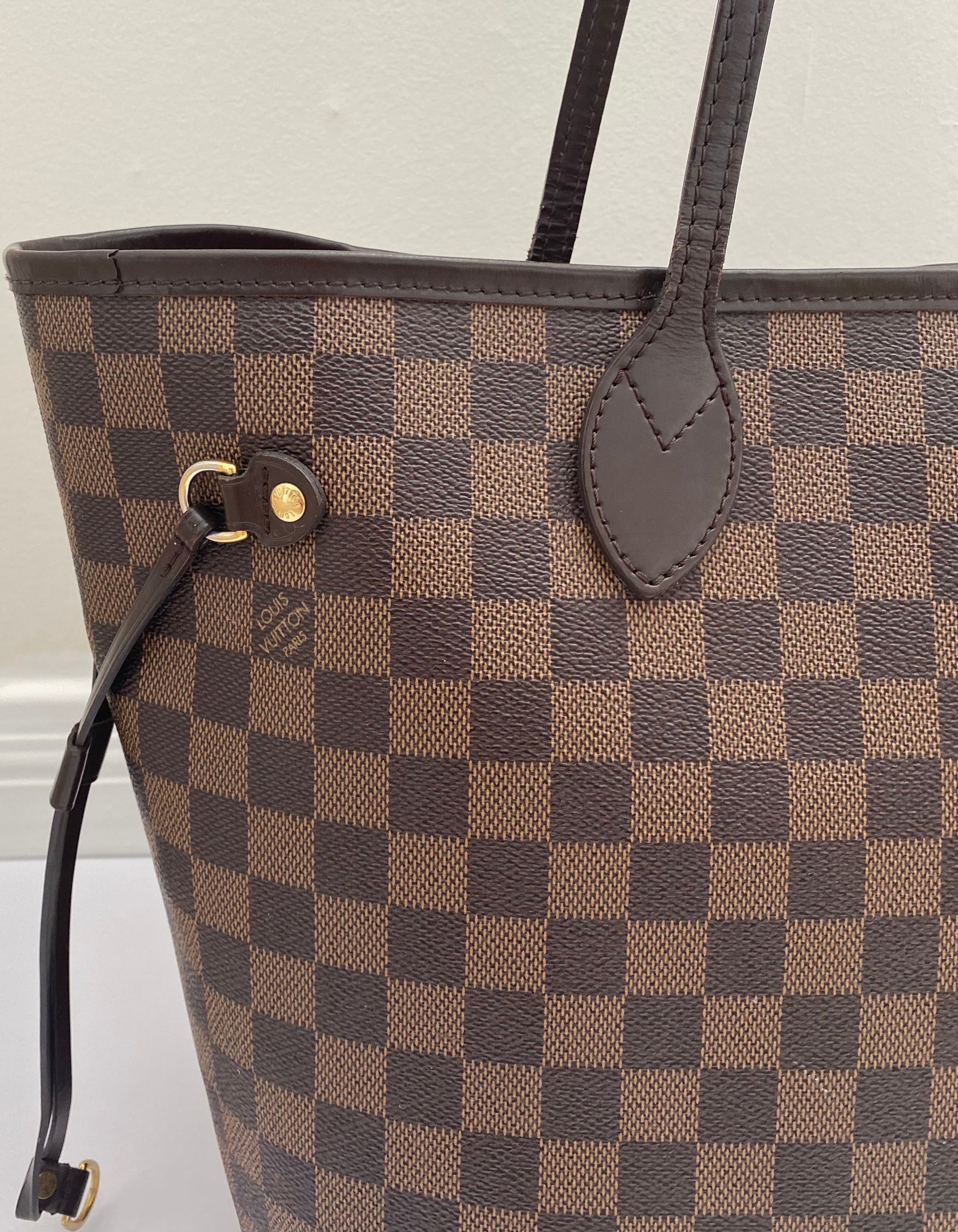 Louis Vuitton Damier Ebene Neverfull MM