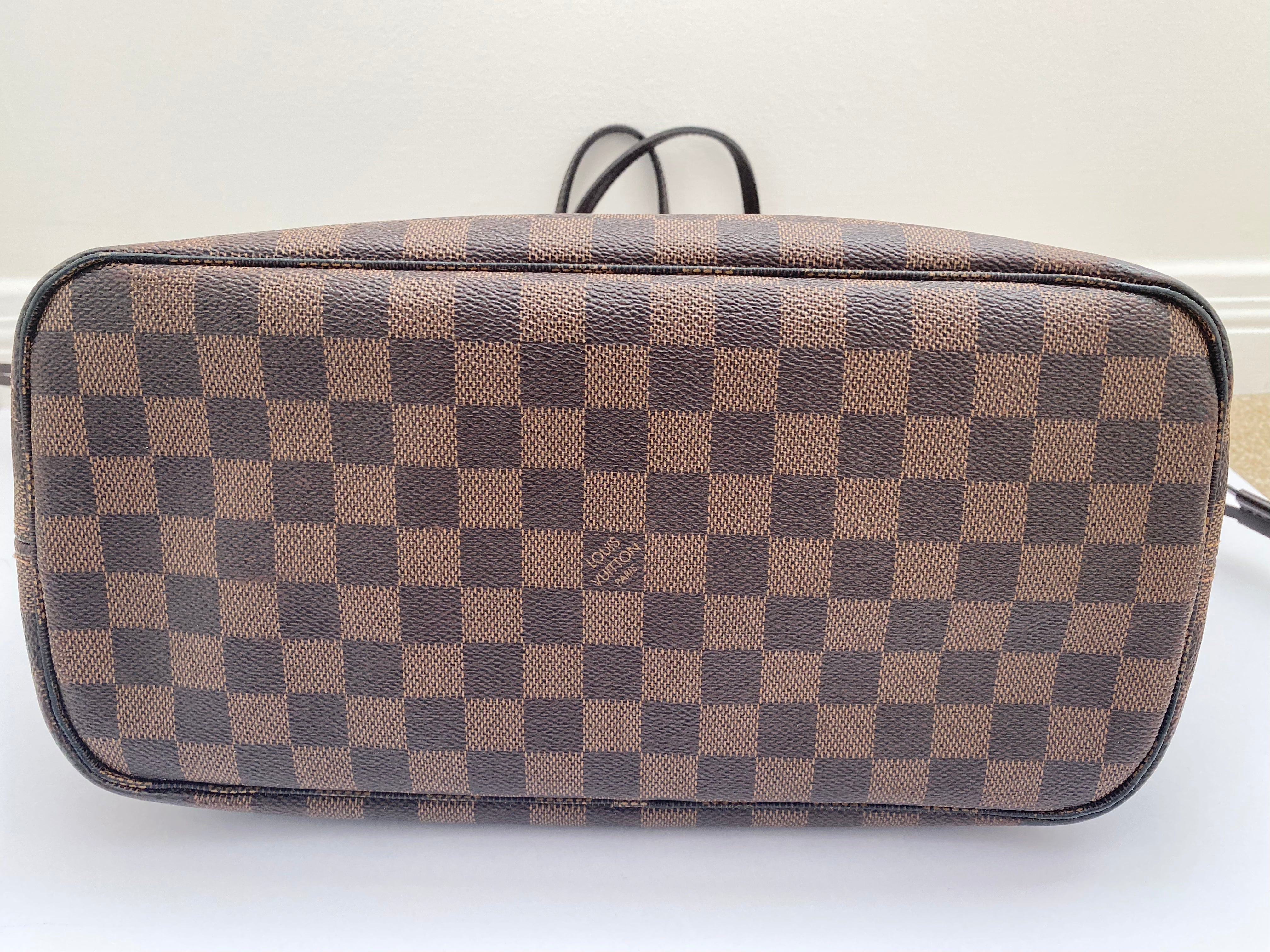 Louis Vuitton Damier Ebene Neverfull MM