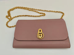 Mulberry Pink Amberly Pouch In Micro Classic Grain Leather