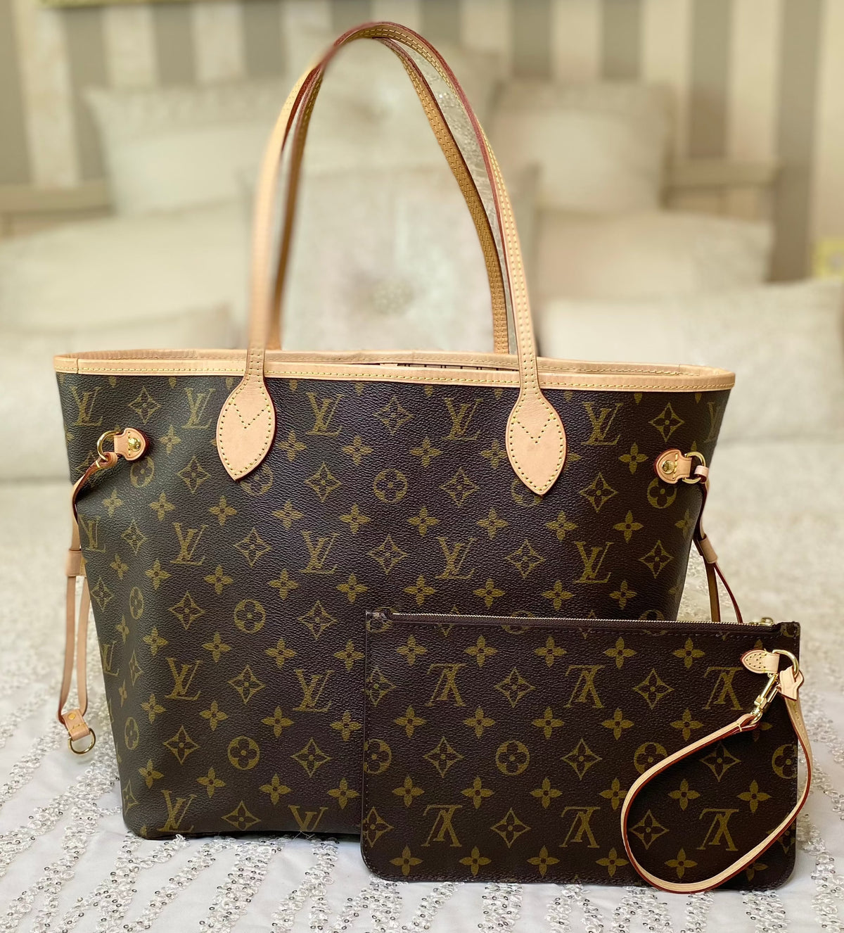 Louis Vuitton Monogram Neverfull MM With Pouch