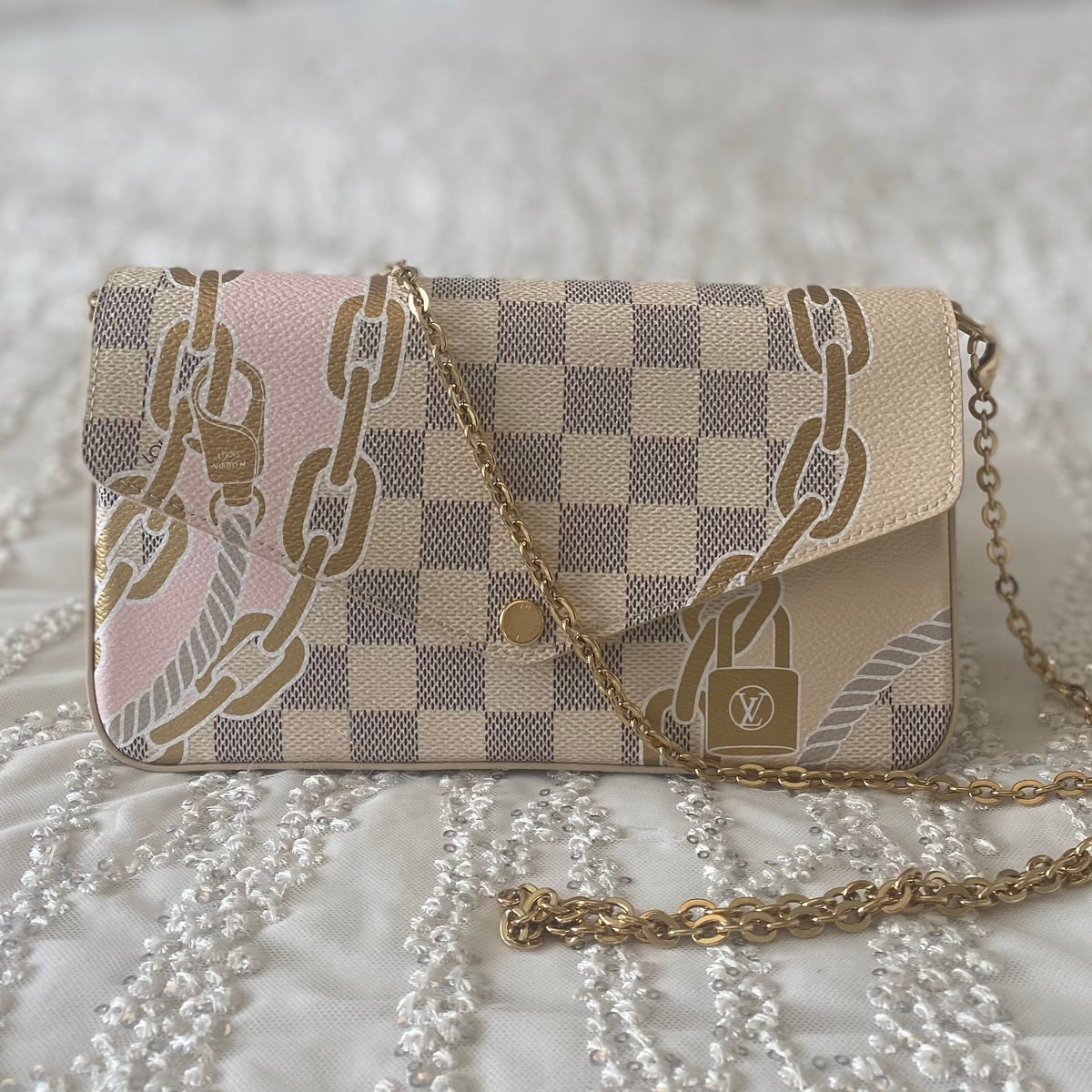 Louis Vuitton Limited Edition Felicie Pochette