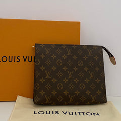 Louis Vuitton Toiletry Pouch 26 (RRP £780)