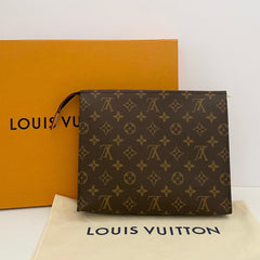 Louis Vuitton Toiletry Pouch 26 (RRP £780)