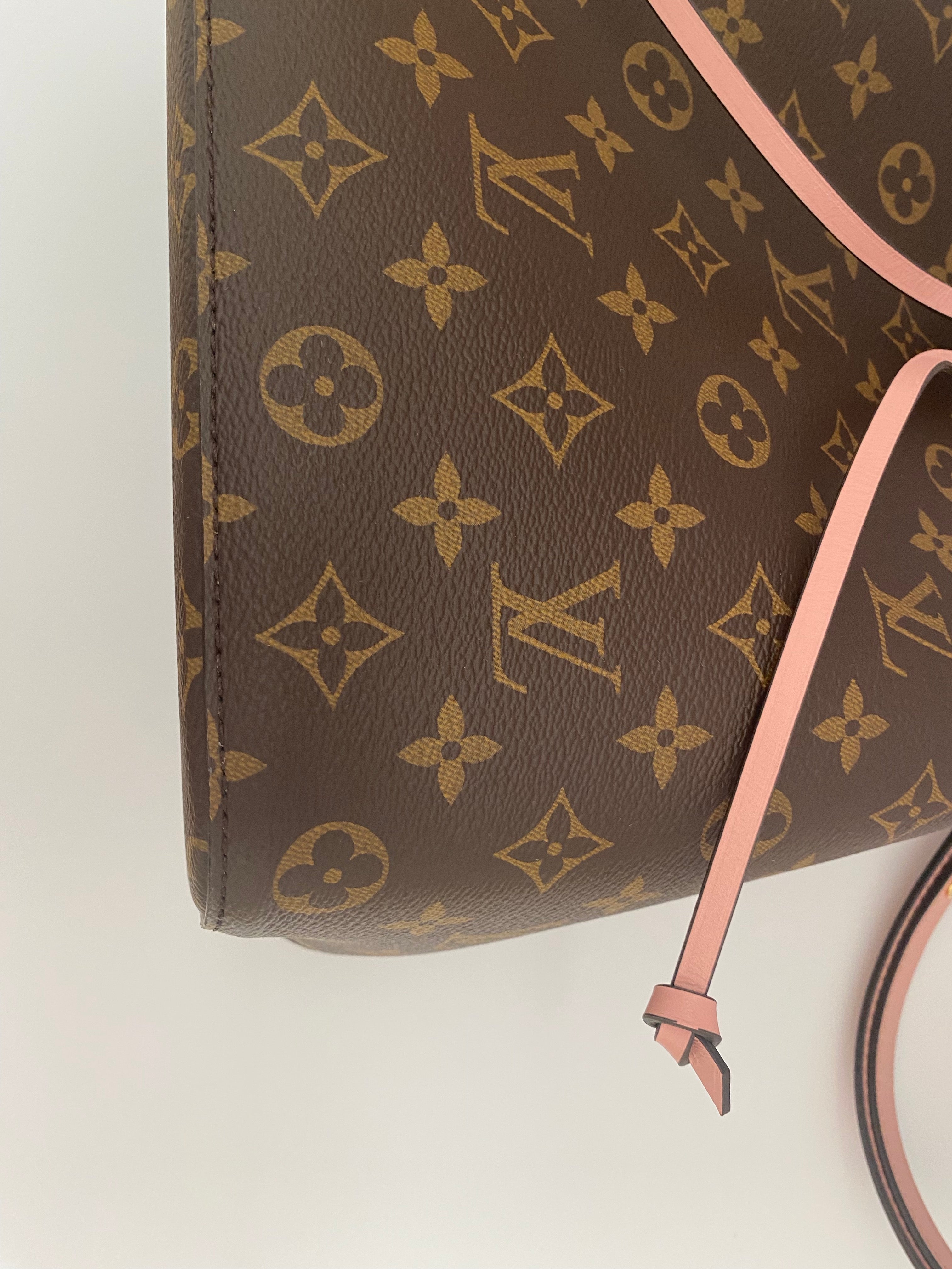 Louis Vuitton NeoNoe In Monogram Canvas (RRP £1610)