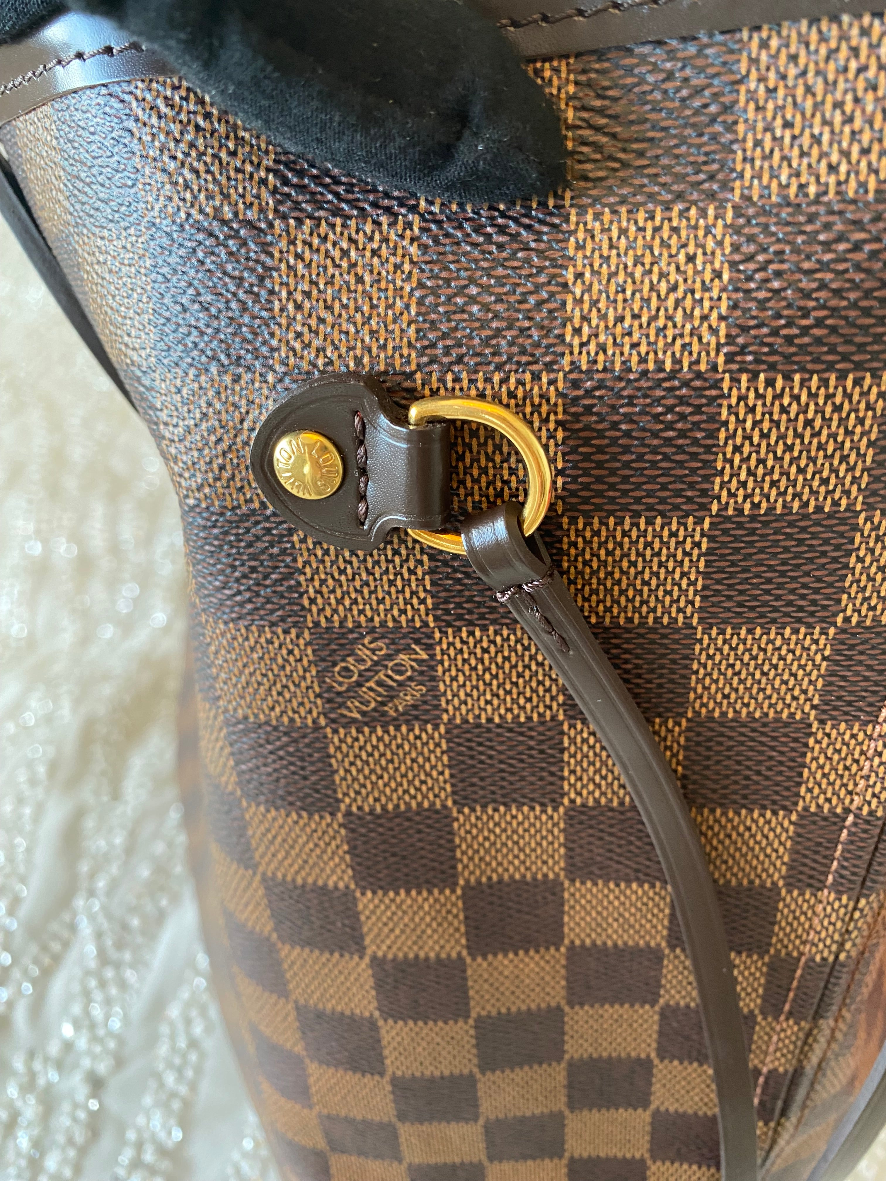 Louis Vuitton Damier Ebene Neverfull MM (RRP £1410)