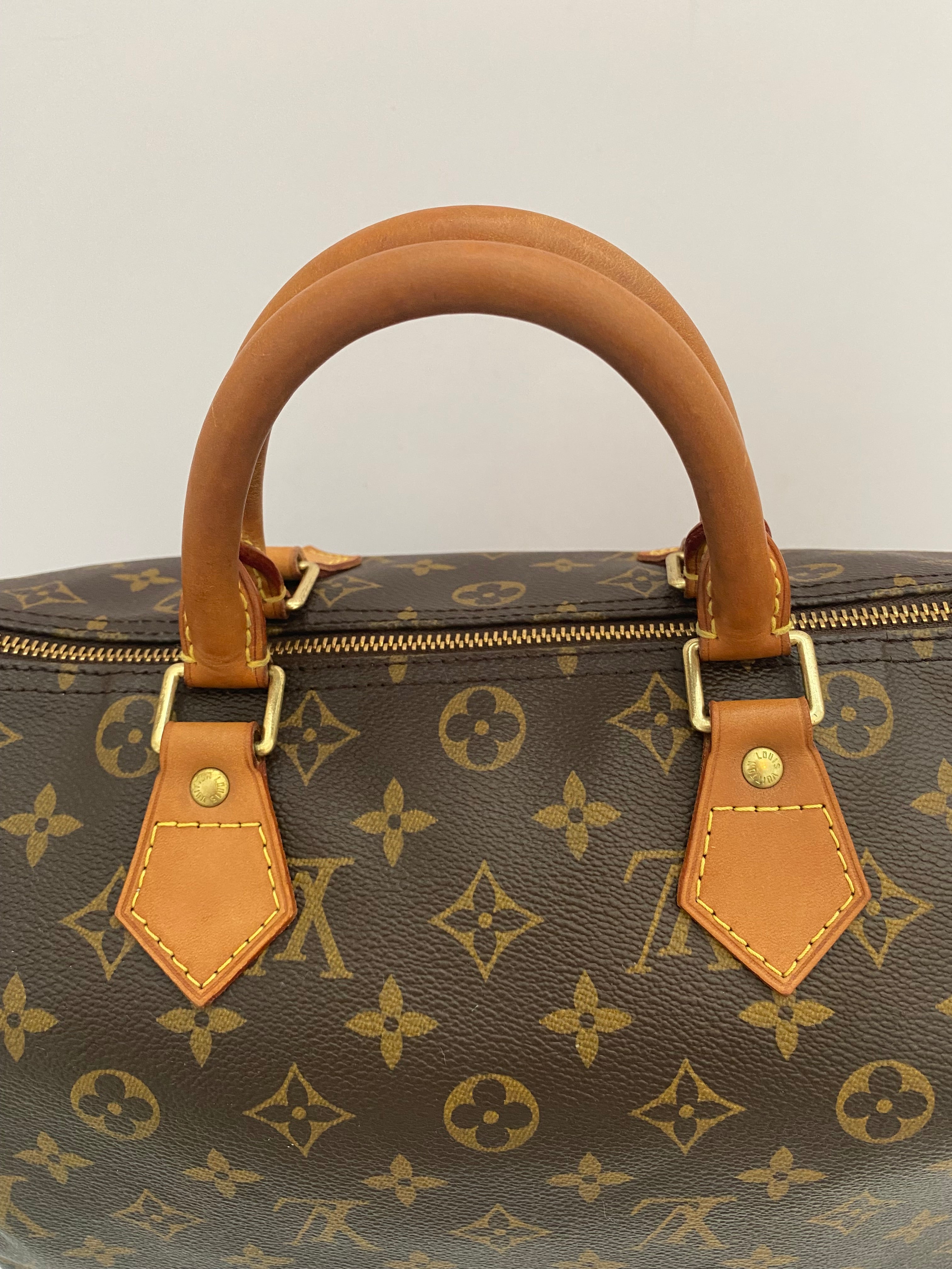 Louis Vuitton Vintage Monogram Speedy 30 (RRP £1240)