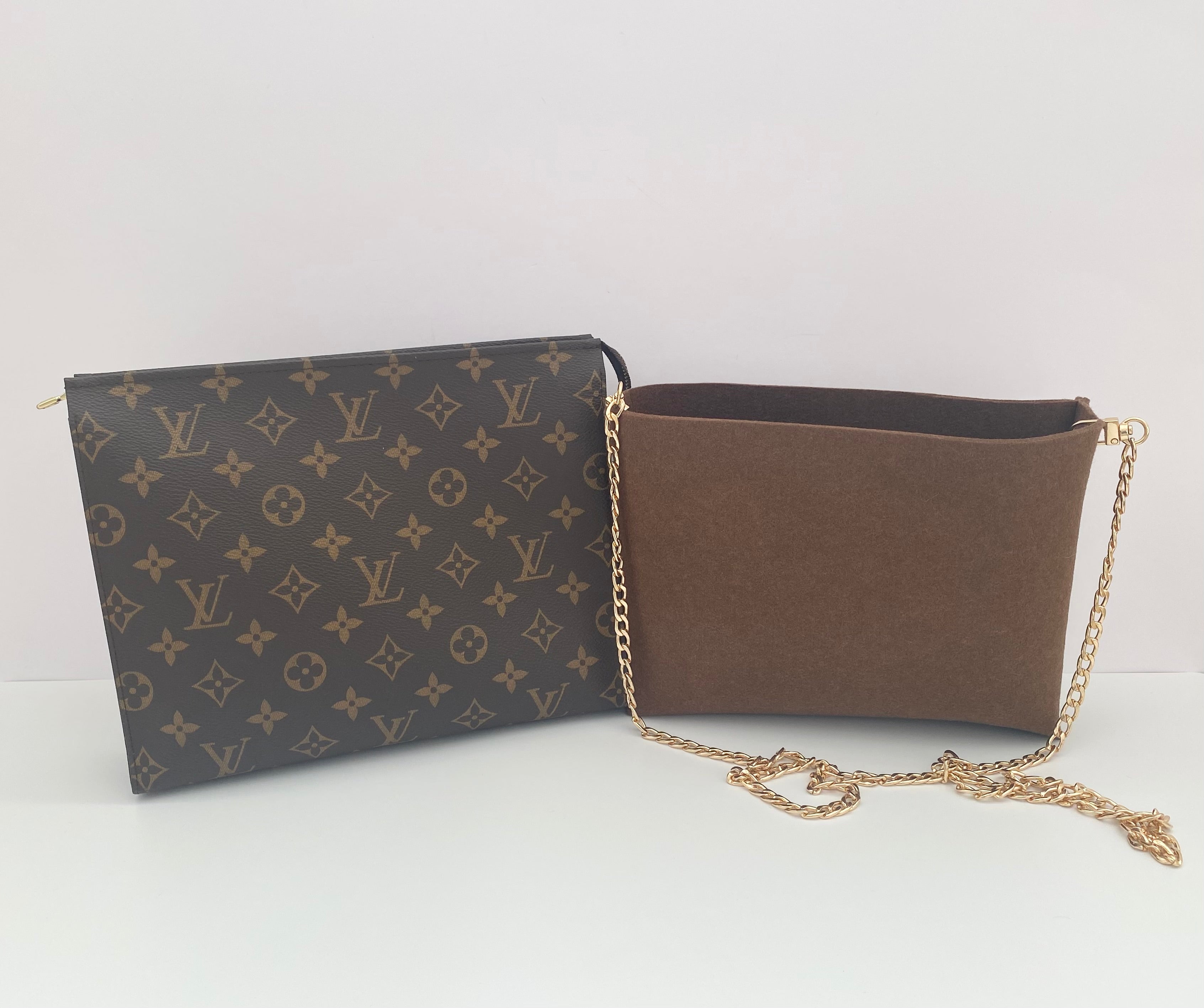 Louis Vuitton Monogram Toiletry 26