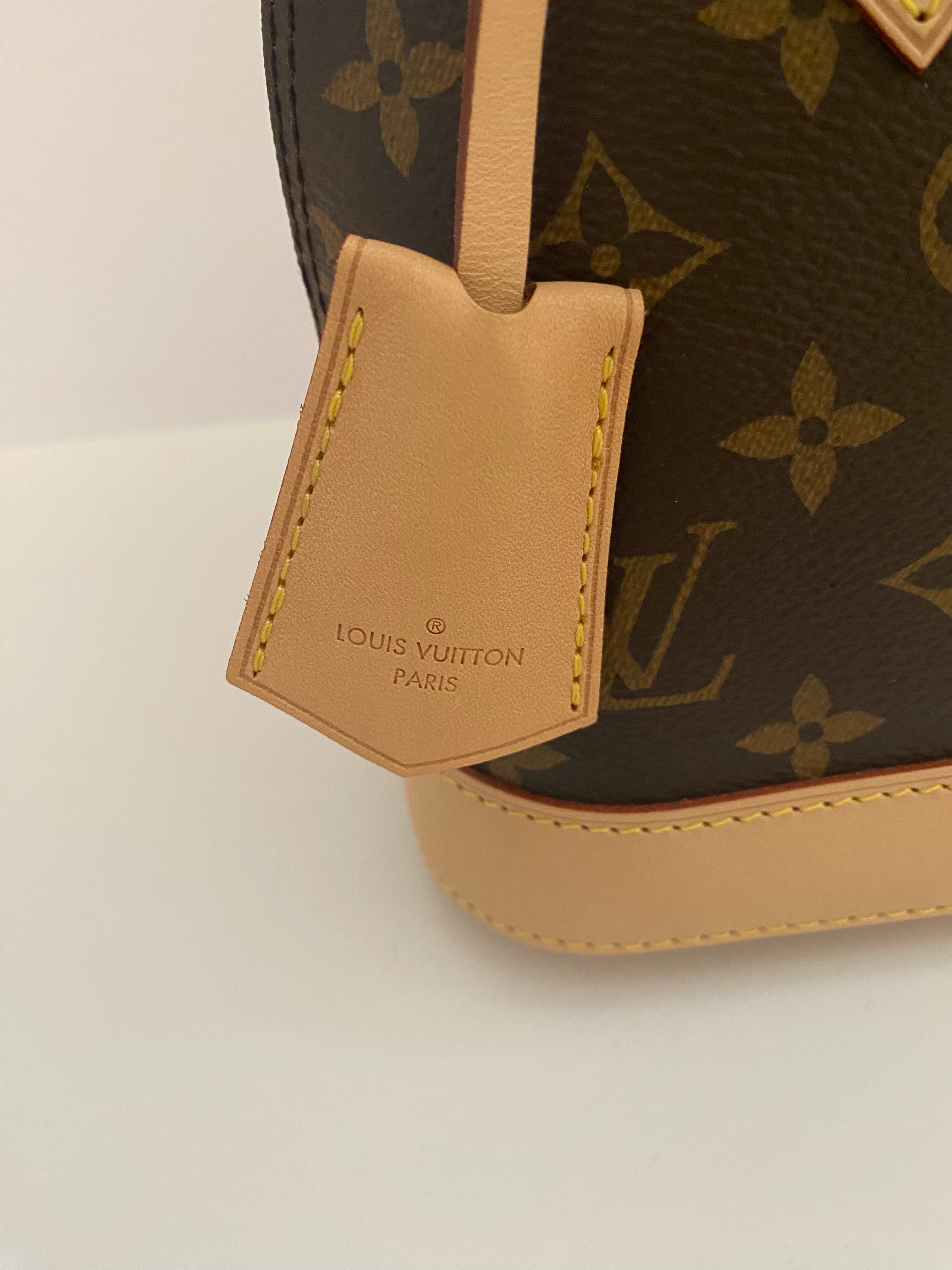 Louis Vuitton Monogram Alma BB (RRP £1430)