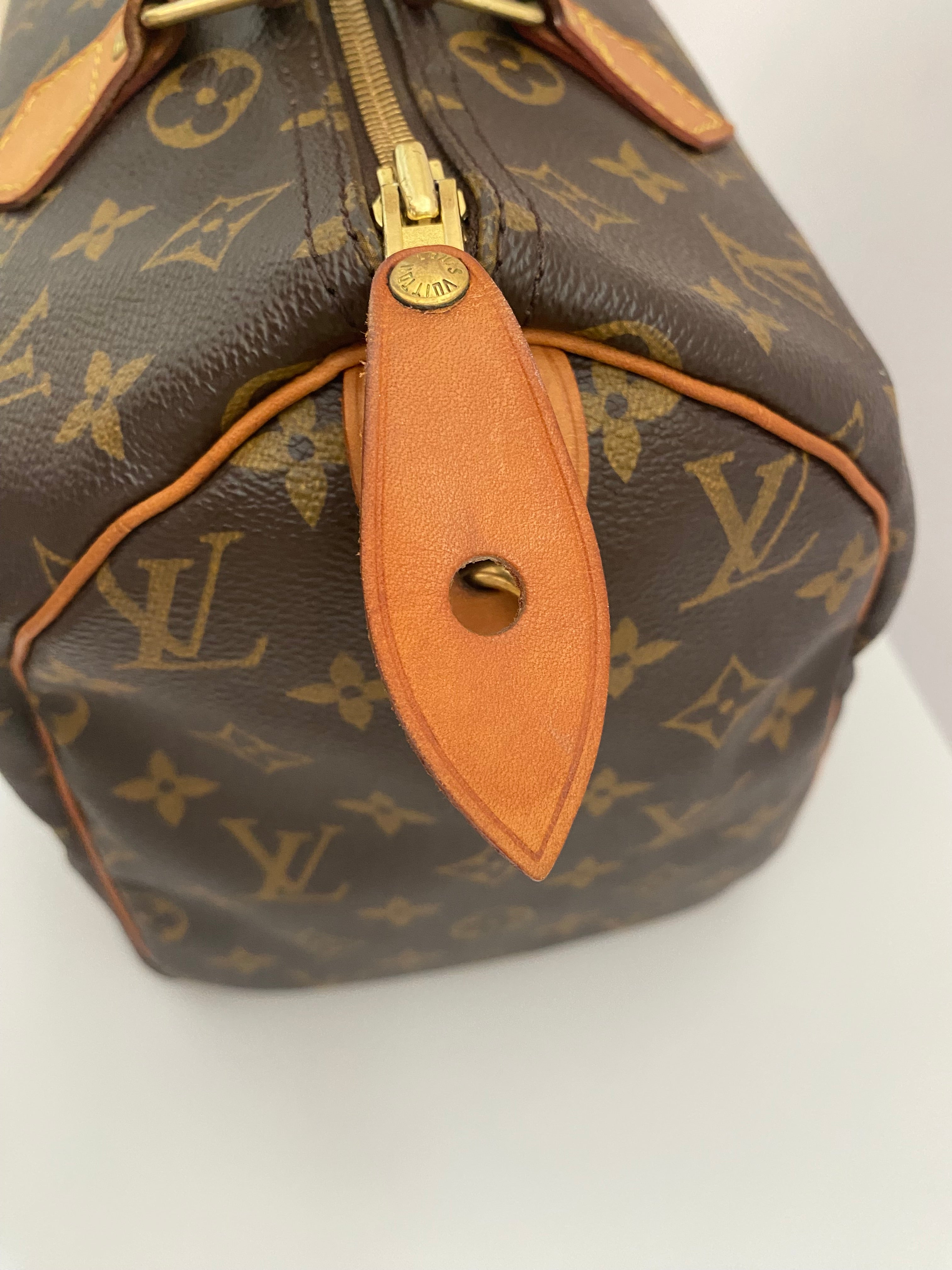 Louis Vuitton Vintage Monogram Speedy 30 (RRP £1240)