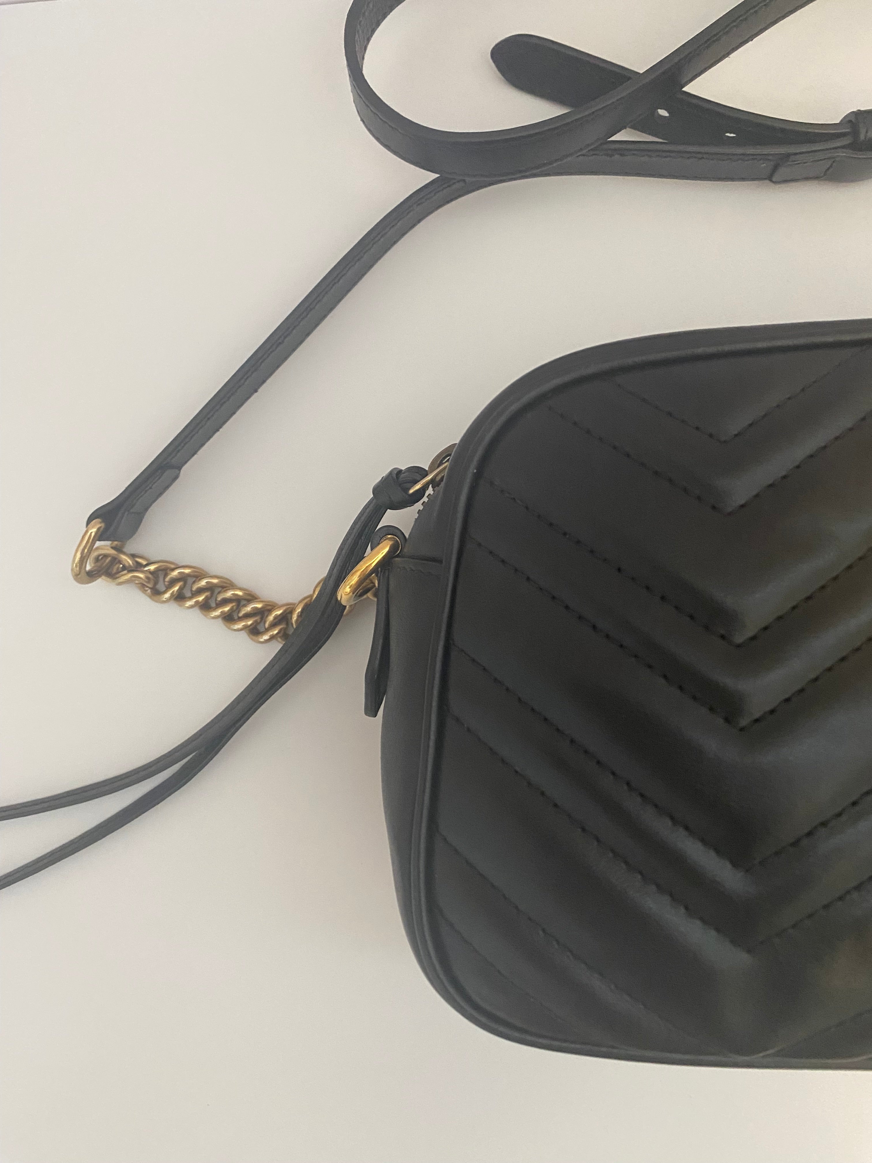 Gucci Black Marmont Small Handbag (RRP £1340)