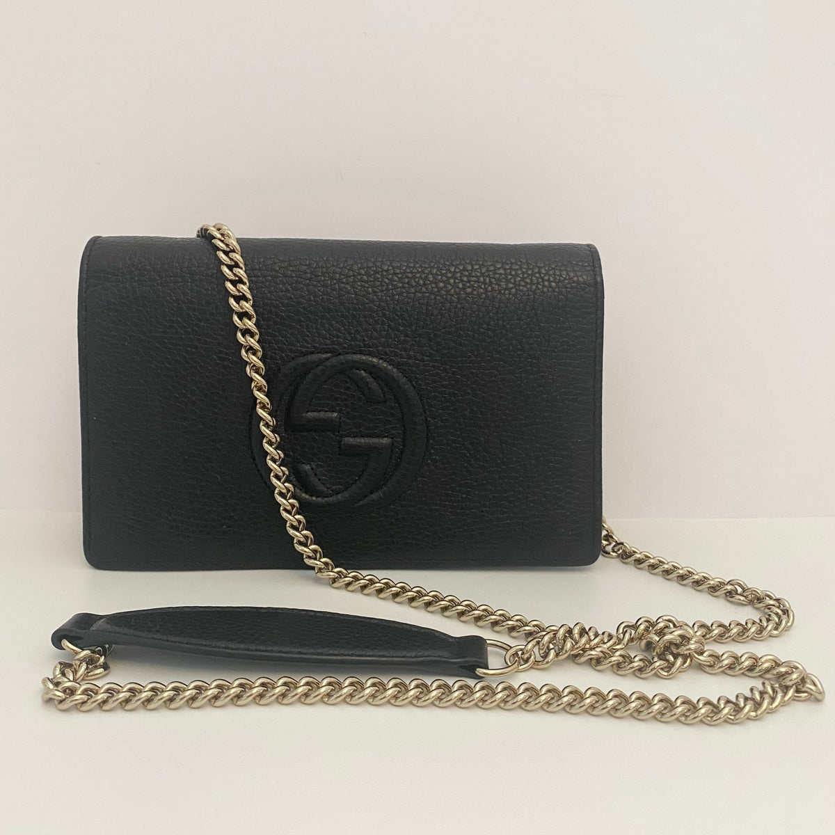 Gucci Black Pebbled Leather Soho Chain Wallet