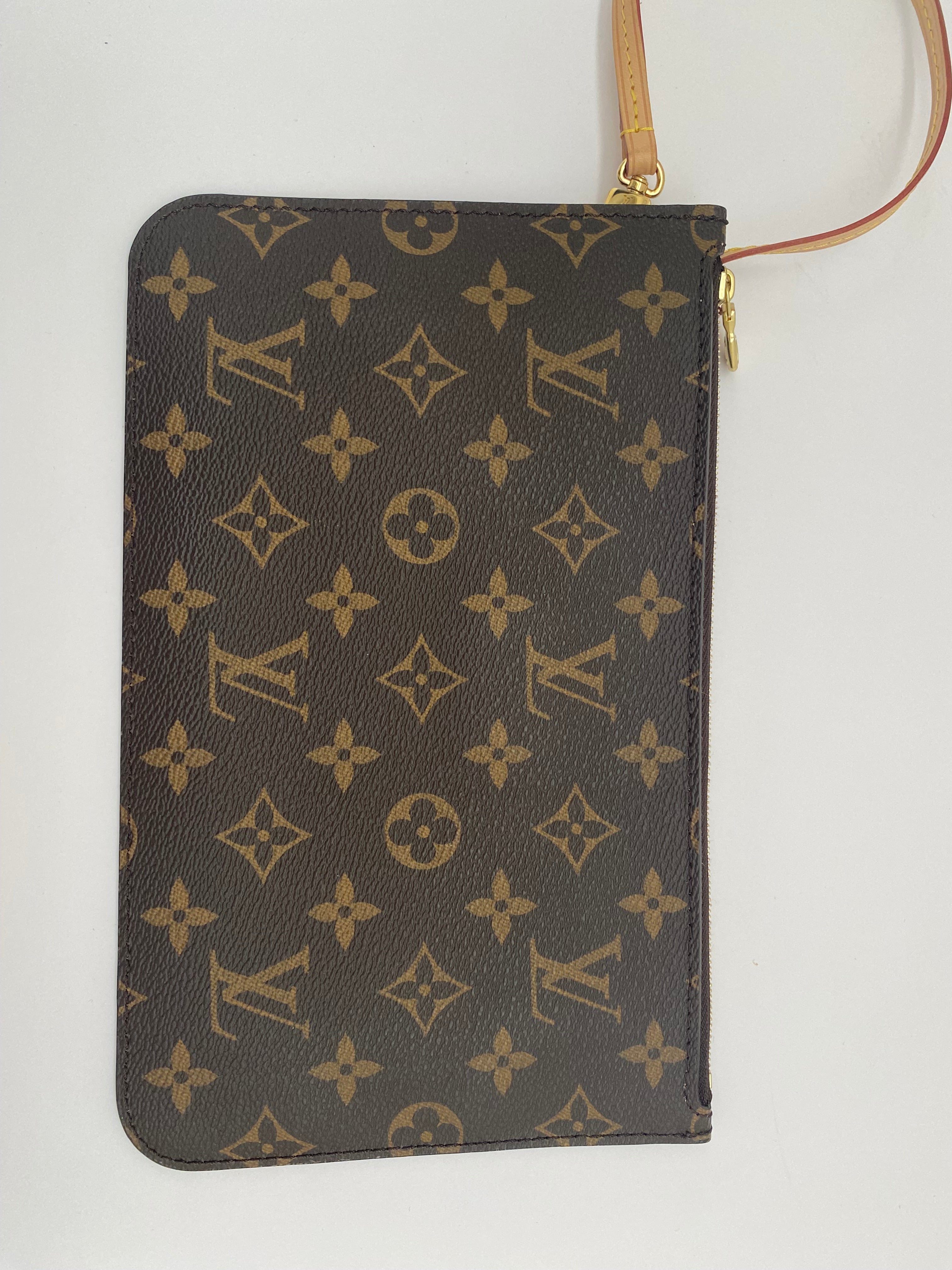 Louis Vuitton Pouch In Monogram Canvas