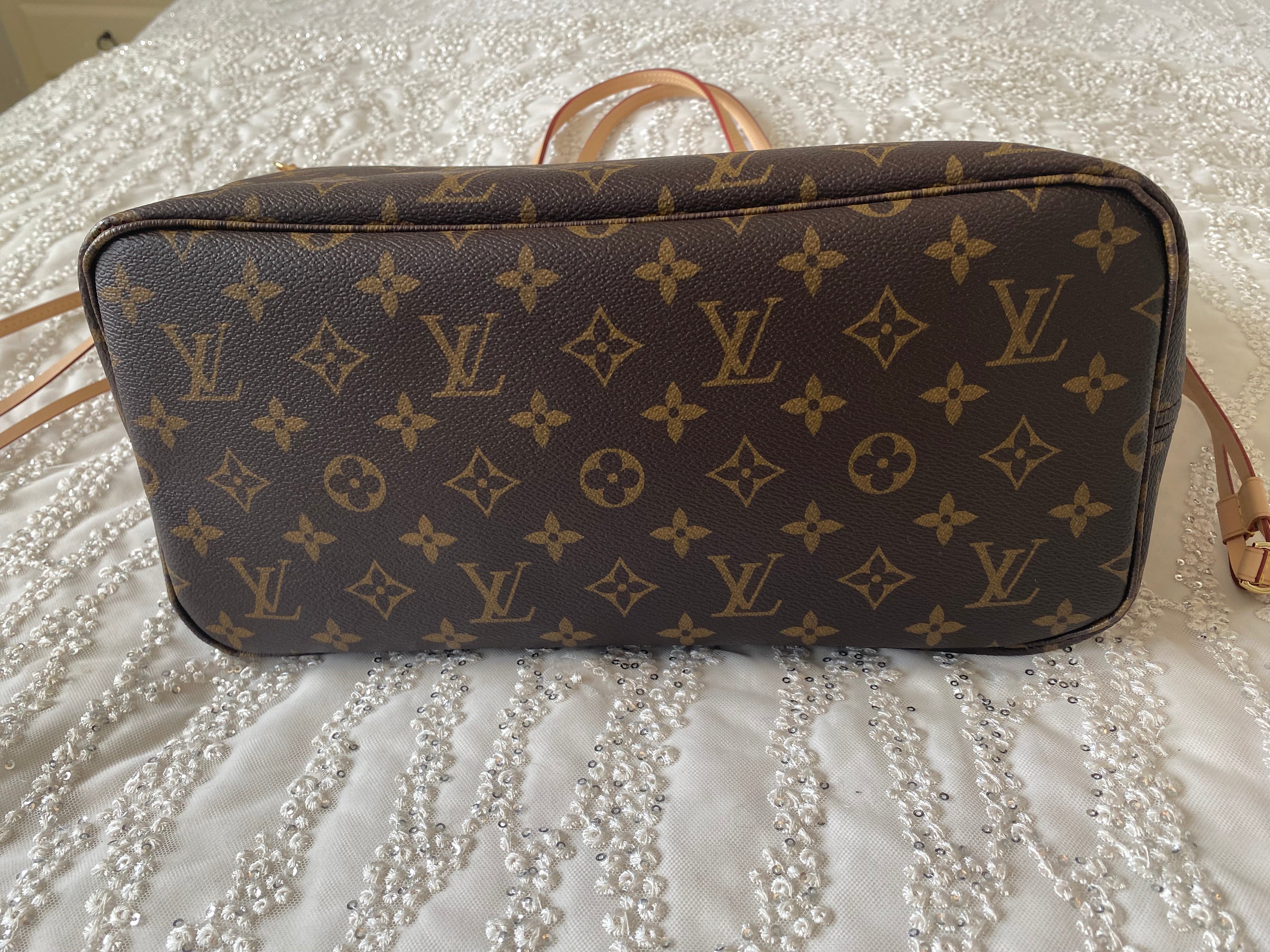 Louis Vuitton Neverfull MM With Pouch In Monogram Canvas (RRP £1,410)