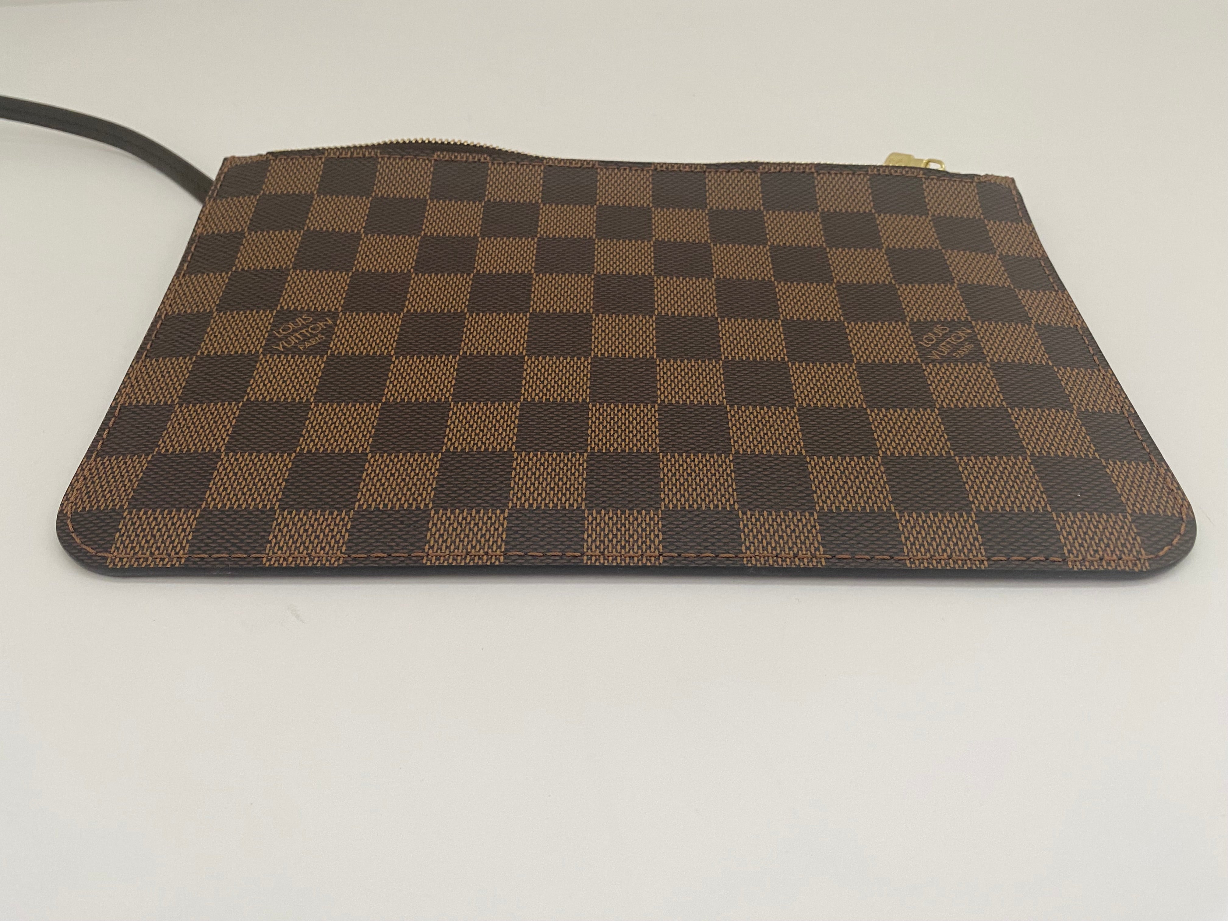 Louis Vuitton Damier Ebene Neverfull Pouch