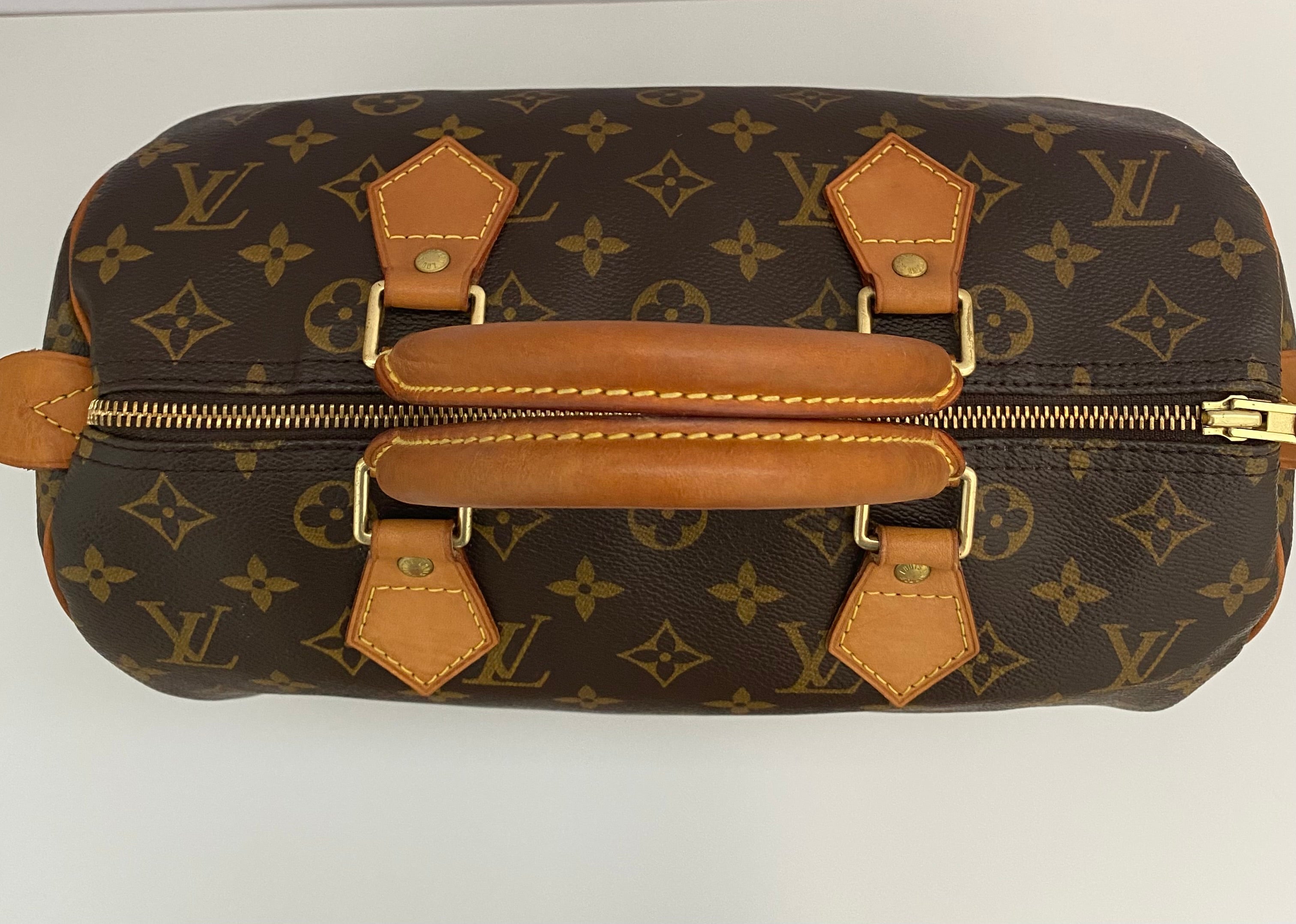 Louis Vuitton Vintage Monogram Speedy 30 (RRP £1240)