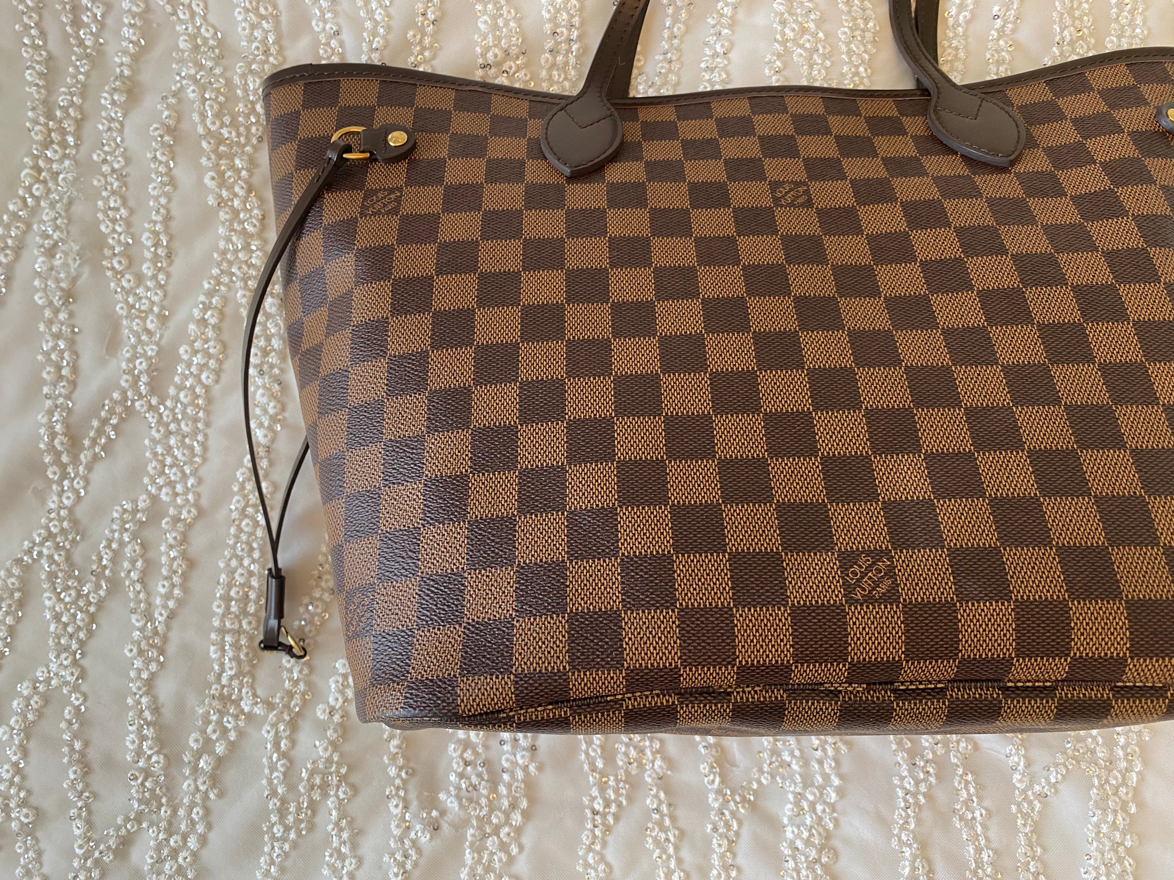 Louis Vuitton Damier Ebene Neverfull MM (RRP £1410)