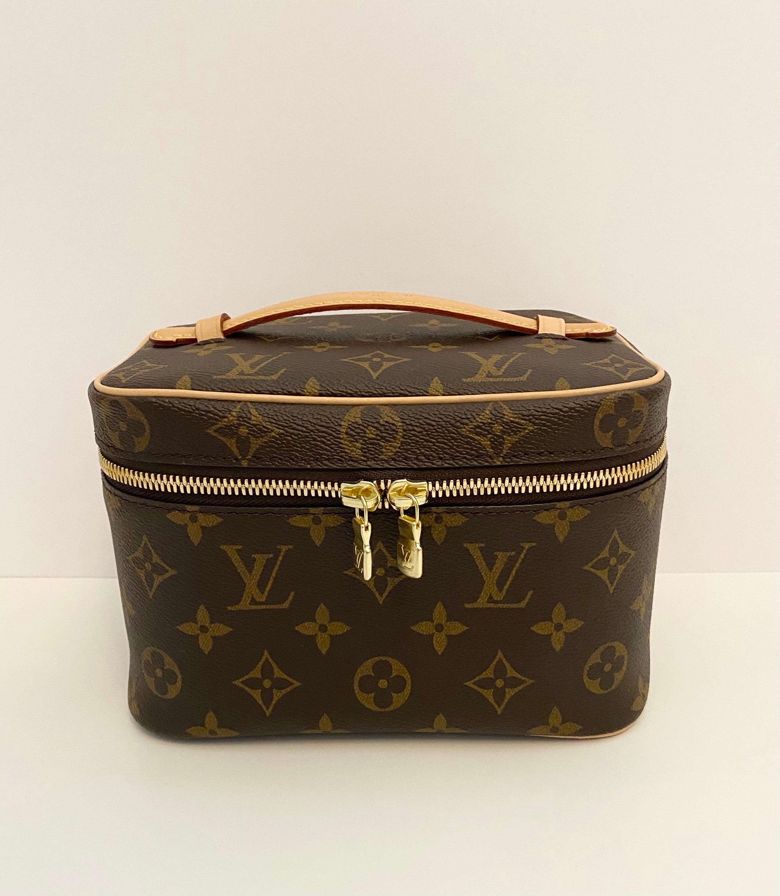 Louis Vuitton Nice Mini Toiletry Bag (RRP £850)