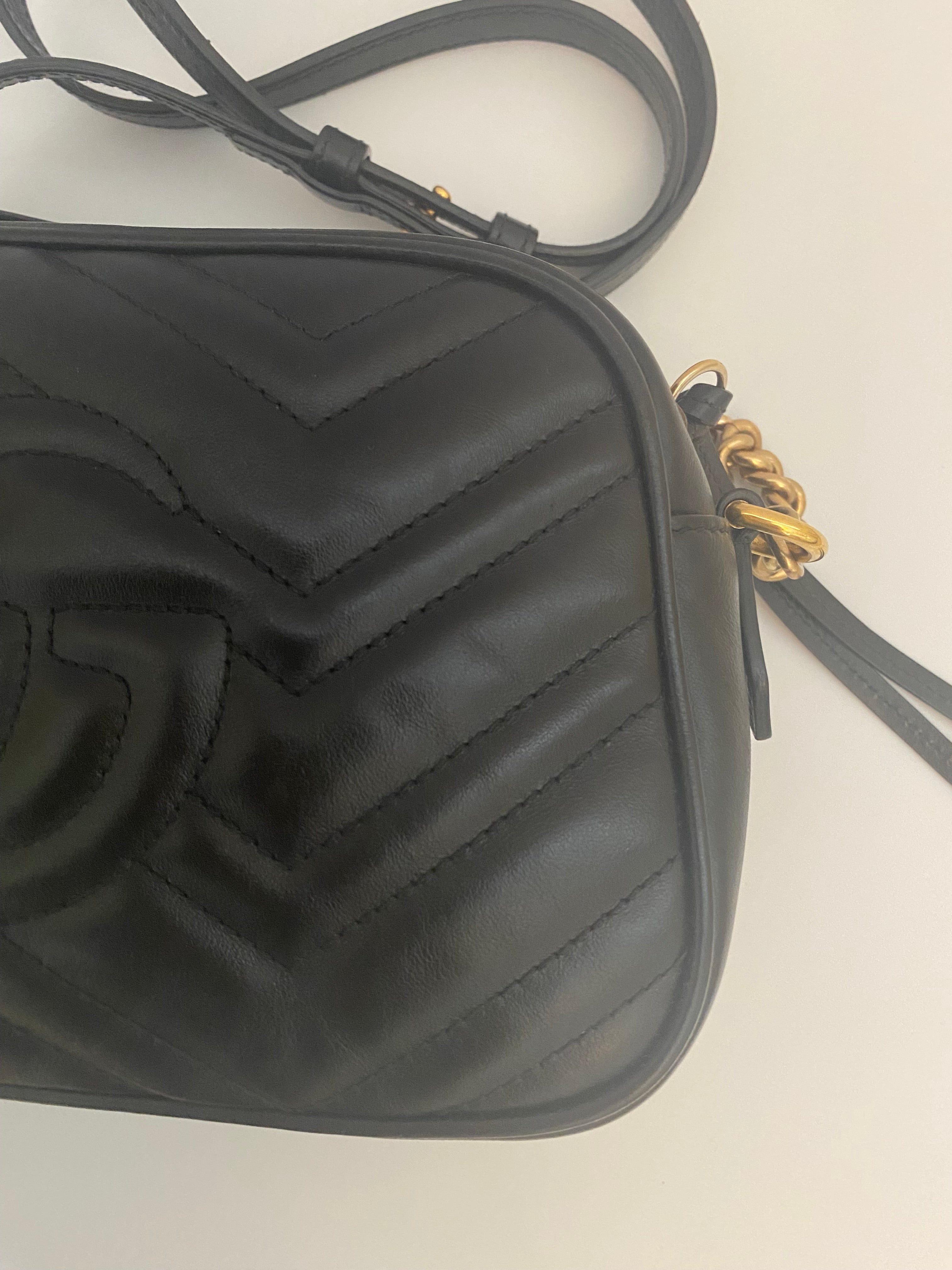 Gucci Black Marmont Small Handbag (RRP £1340)