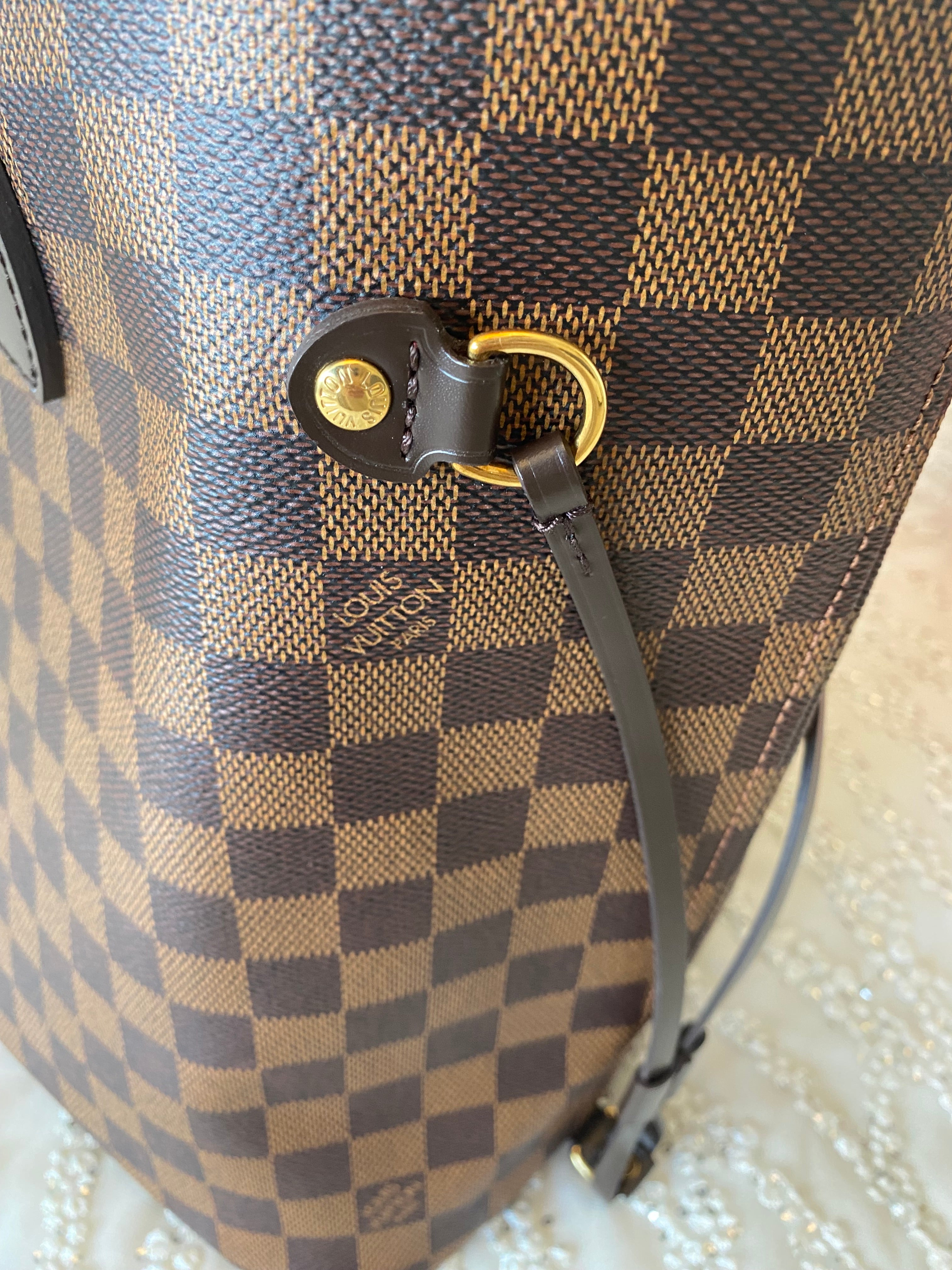 Louis Vuitton Damier Ebene Neverfull MM (RRP £1410)