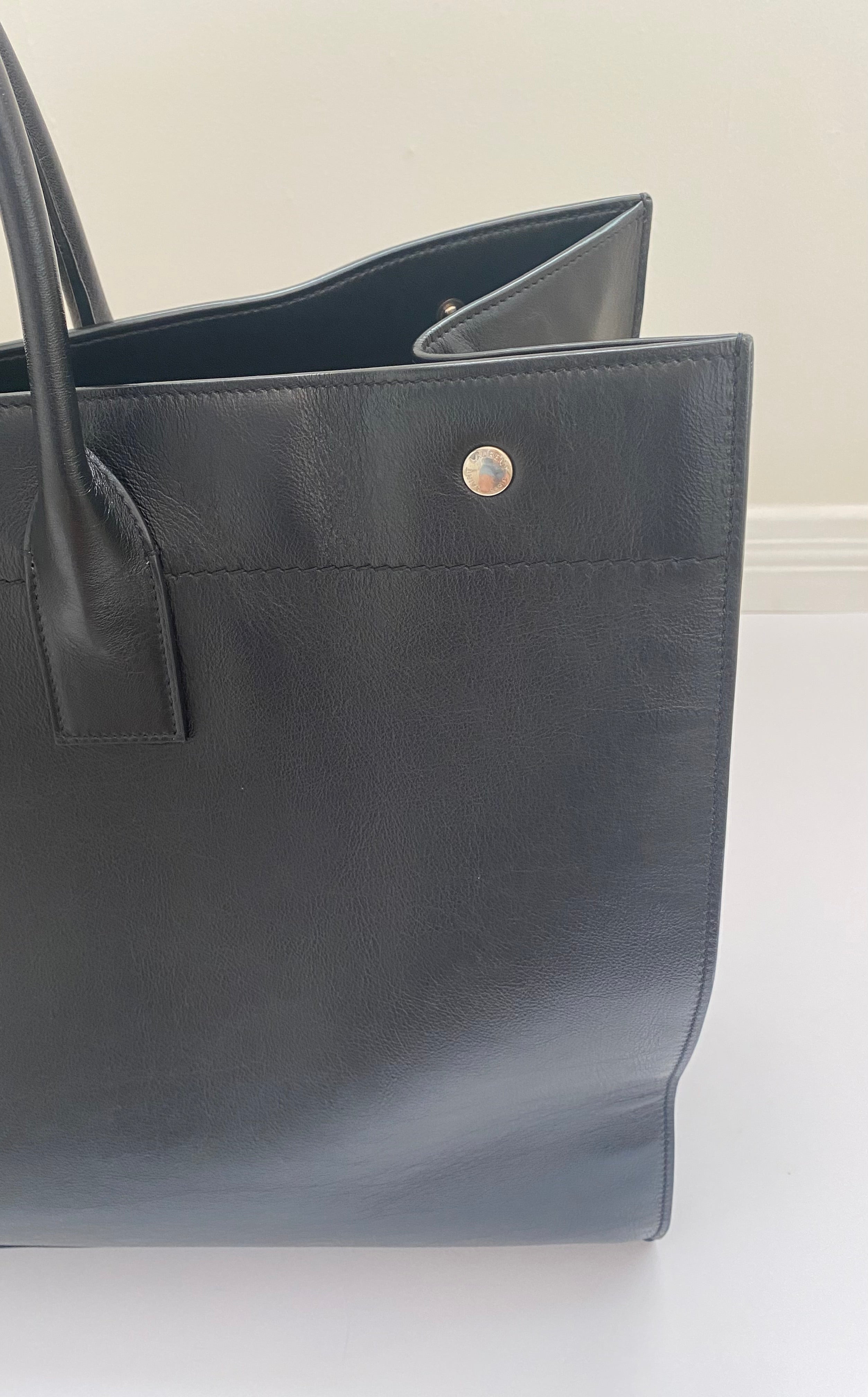 Saint Laurent Black Rive Gauche Tote In Smooth Calfskin Leather (RRP £1760)